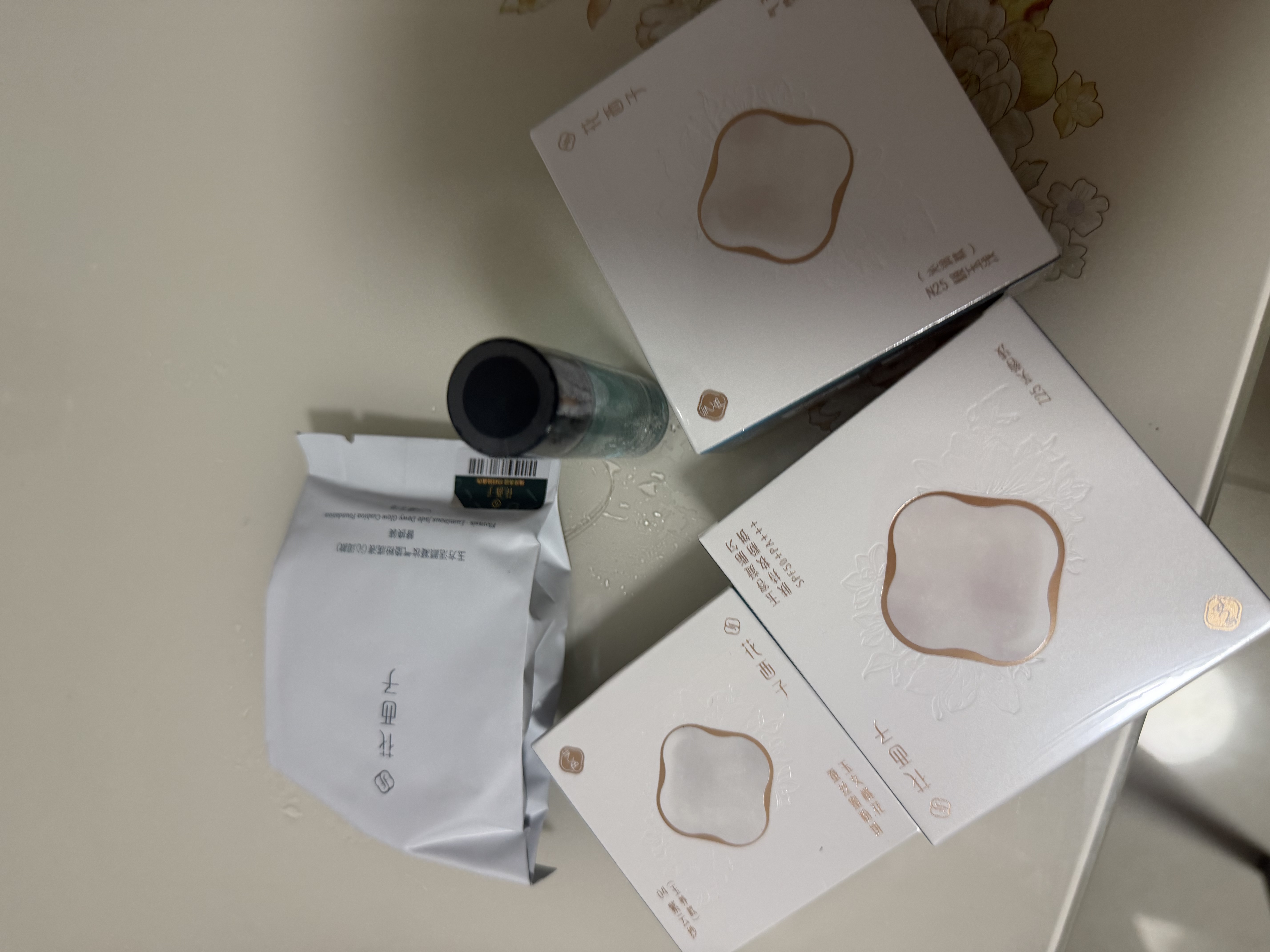 花西子【定底组合】好气色防晒粉饼+气垫 1+1 遮瑕提亮不脱妆生日礼物女 实拍图