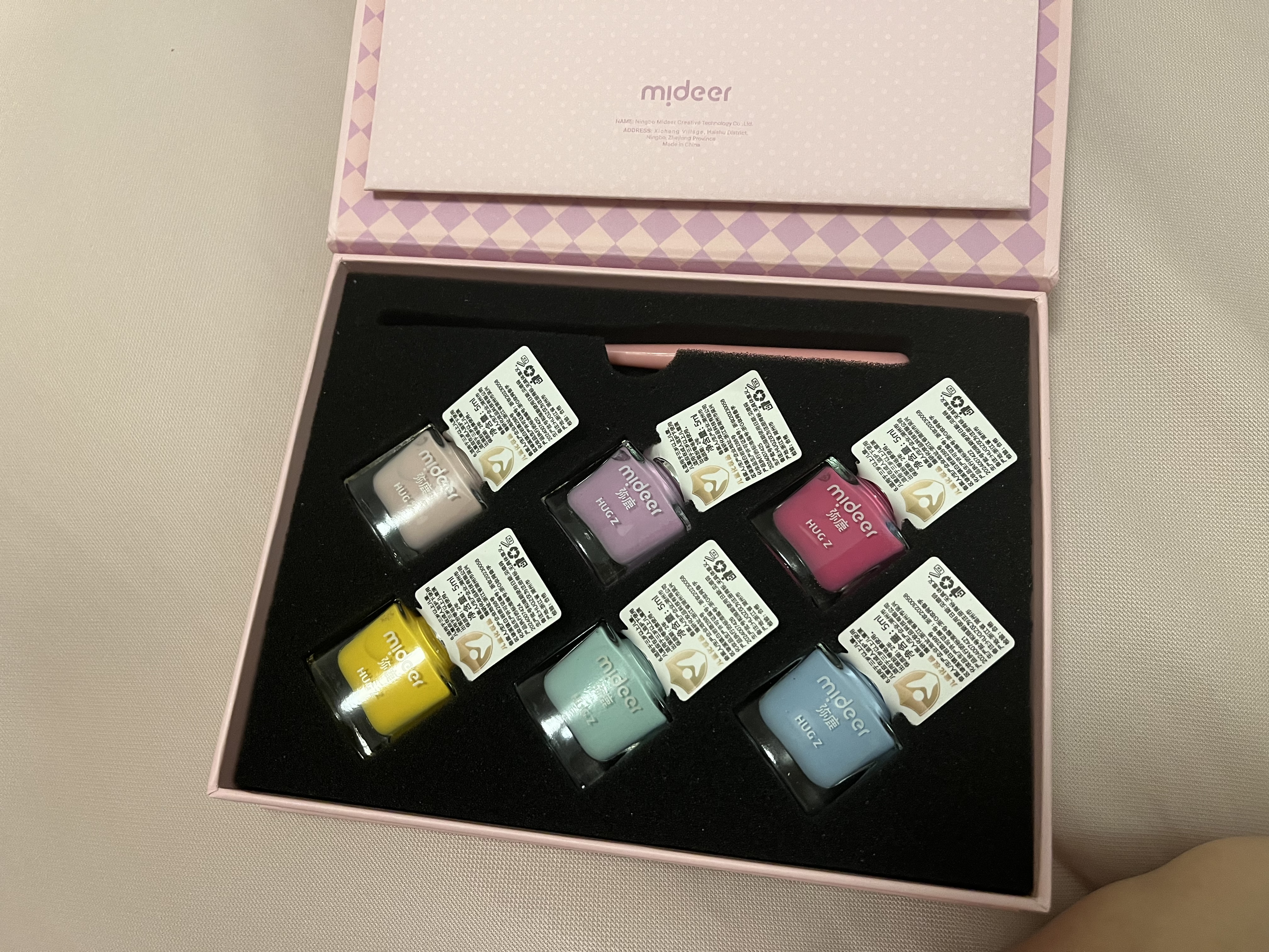 MiDeer弥鹿（MiDeer）儿童化妆品diy公主指甲油小女孩可撕梦幻美甲6瓶套装节日礼物 实拍图