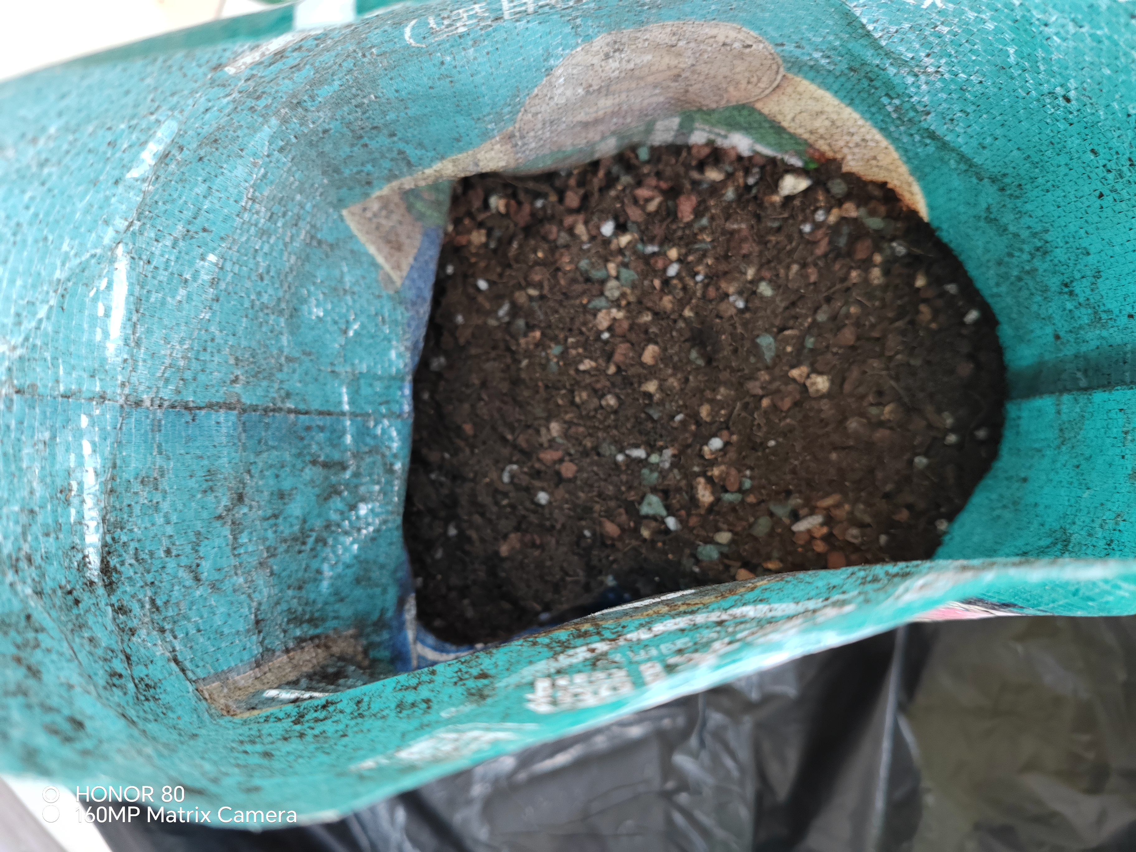 德沃多 多肉营养土2.5KG植物种植基质颗粒营养土（老桩70%颗粒+30%土） 实拍图