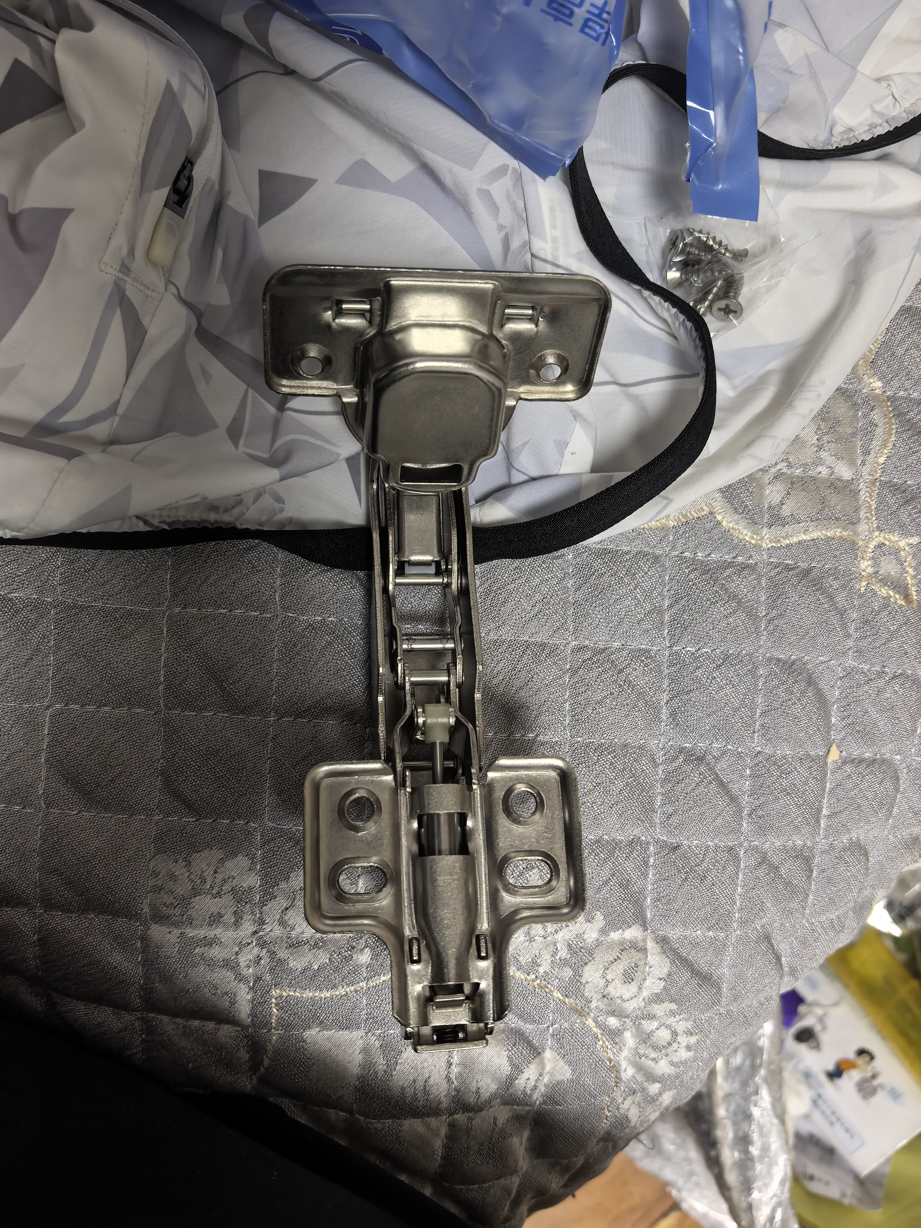 悍高（HIGOLD）165度快装二段力阻尼缓冲转角柜联动门橱柜门铰链大角度开合铰链 （2只）165°快装式半盖（中弯） 实拍图