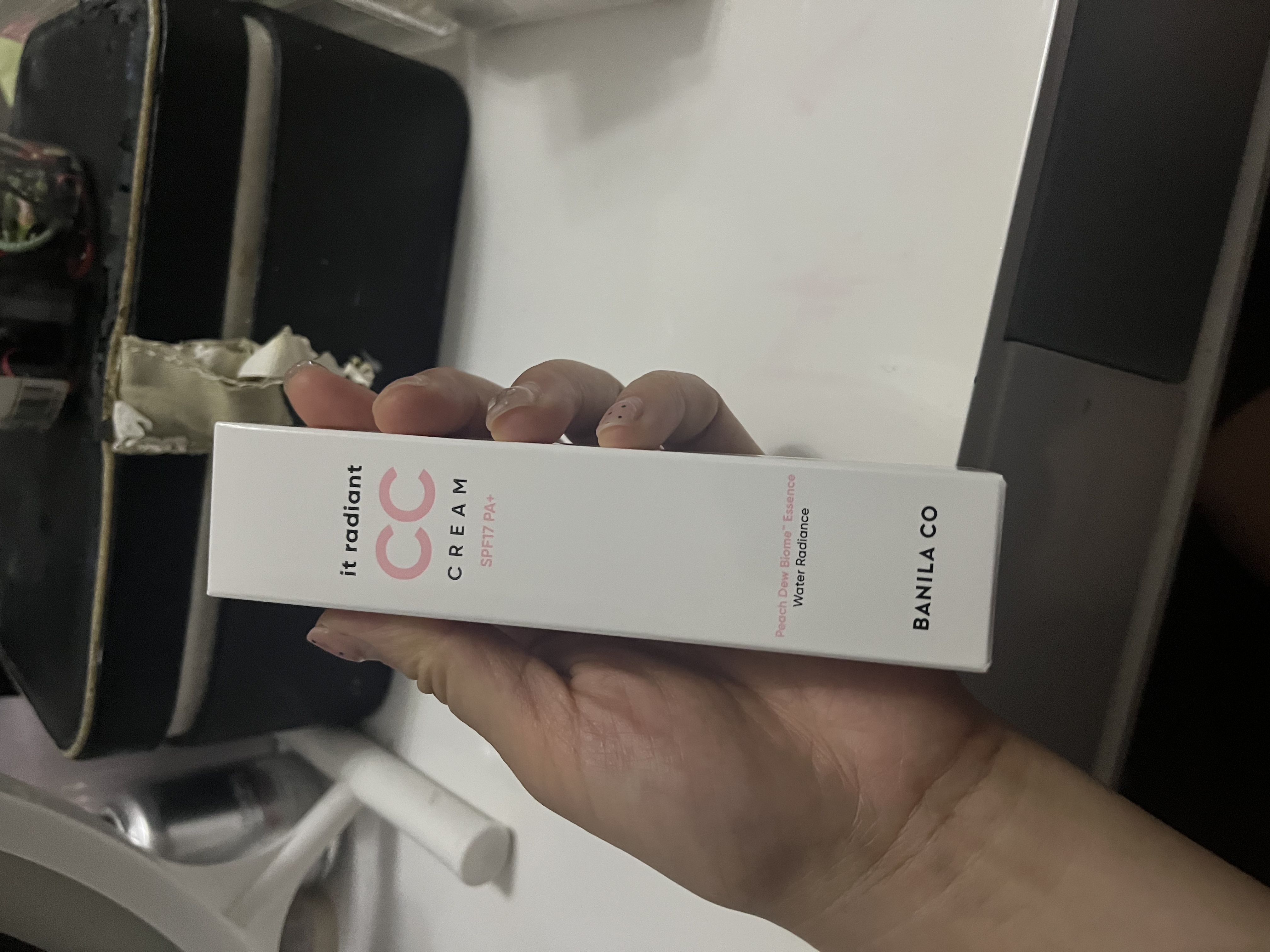 芭妮兰（banila co）裸透修颜防晒CC霜隔离霜SPF17 PA+ 30ml（ 防晒隔离 素颜霜） 实拍图