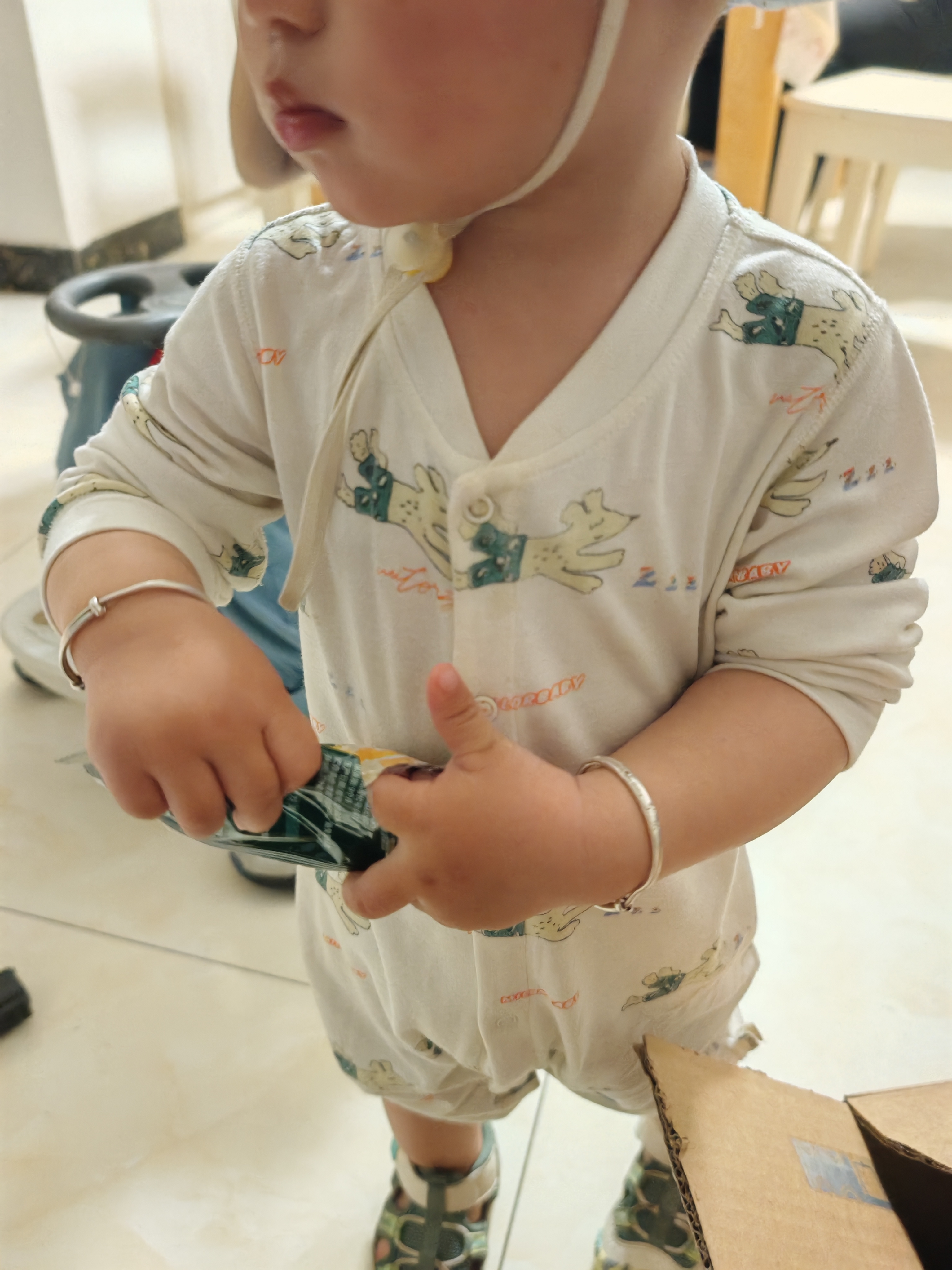 英氏婴幼儿五彩嘟嘟泡芙蔬果味 婴儿宝宝零食辅食缤纷手指泡芙条16g 实拍图