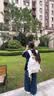viney书包小学生初中高中大学生背包女大容量旅行双背包户外出游旅行包 白色+可爱挂件 简约轻便高颜值休闲减负电脑包 实拍图
