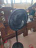 美的（Midea）【超级单品】七叶轻音立式电风扇家用柔风落地扇台式桌面小型风扇大风量节能摇头宿舍电扇 SAF30AB 实拍图