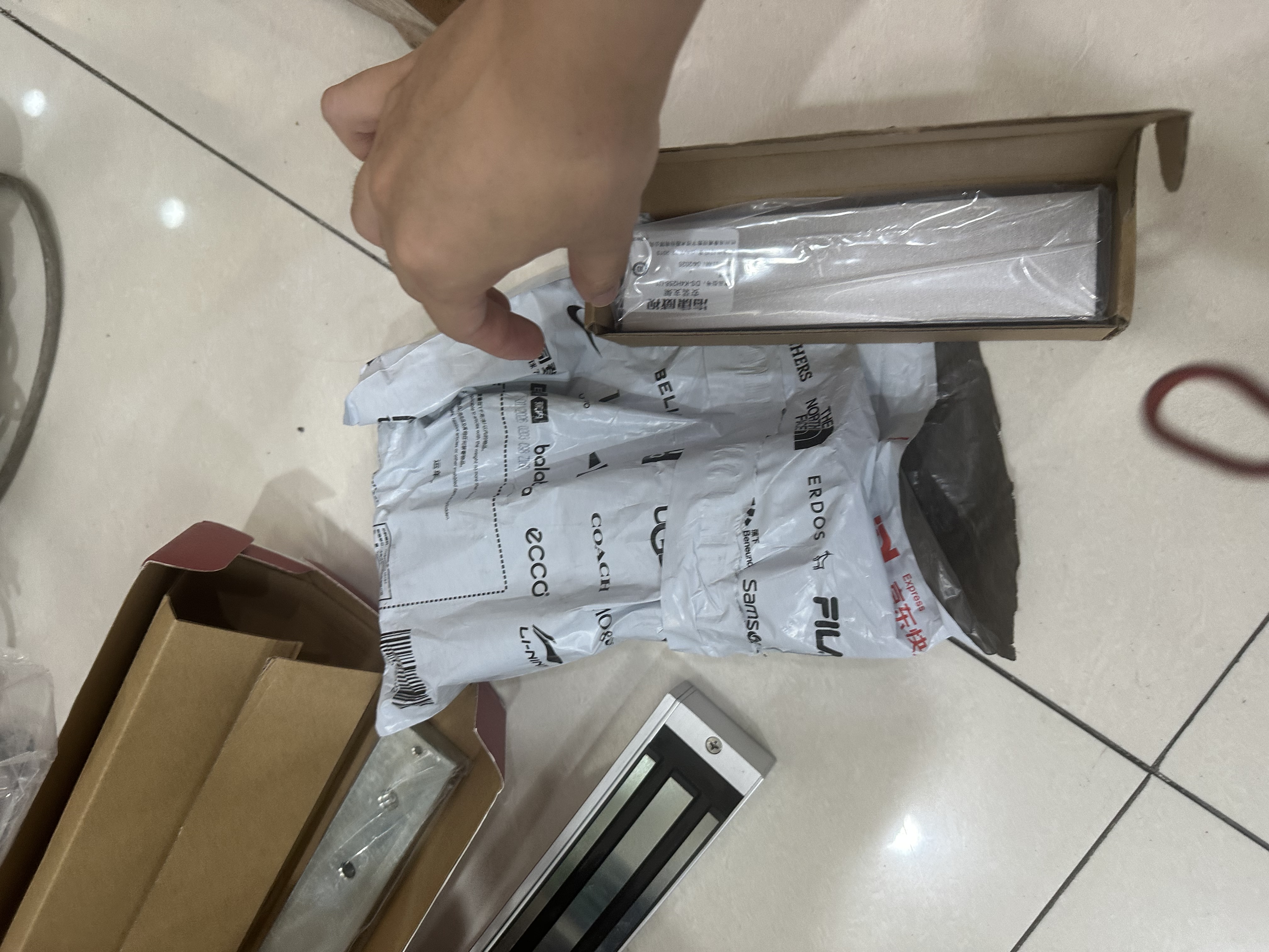 HIKVISION海康威视门禁配件双门磁力锁金属门/玻璃门/防火门/木门人脸识别打卡考勤机配件DS-K4H230BDC 实拍图