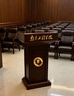 实木升降演讲台发言台酒店迎宾站台会议学校教师演讲桌培训主席台 实木演讲台加厚(60CM) 实拍图