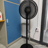 美的（Midea）【超级单品】七叶轻音立式电风扇家用柔风落地扇台式桌面小型风扇大风量节能摇头宿舍电扇 SAF30AB 实拍图