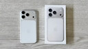 Apple/苹果【以旧换新享额外补贴】iPhone 17 Pro 256GB 银色 支持移动联通电信5G 双卡双待手机 实拍图