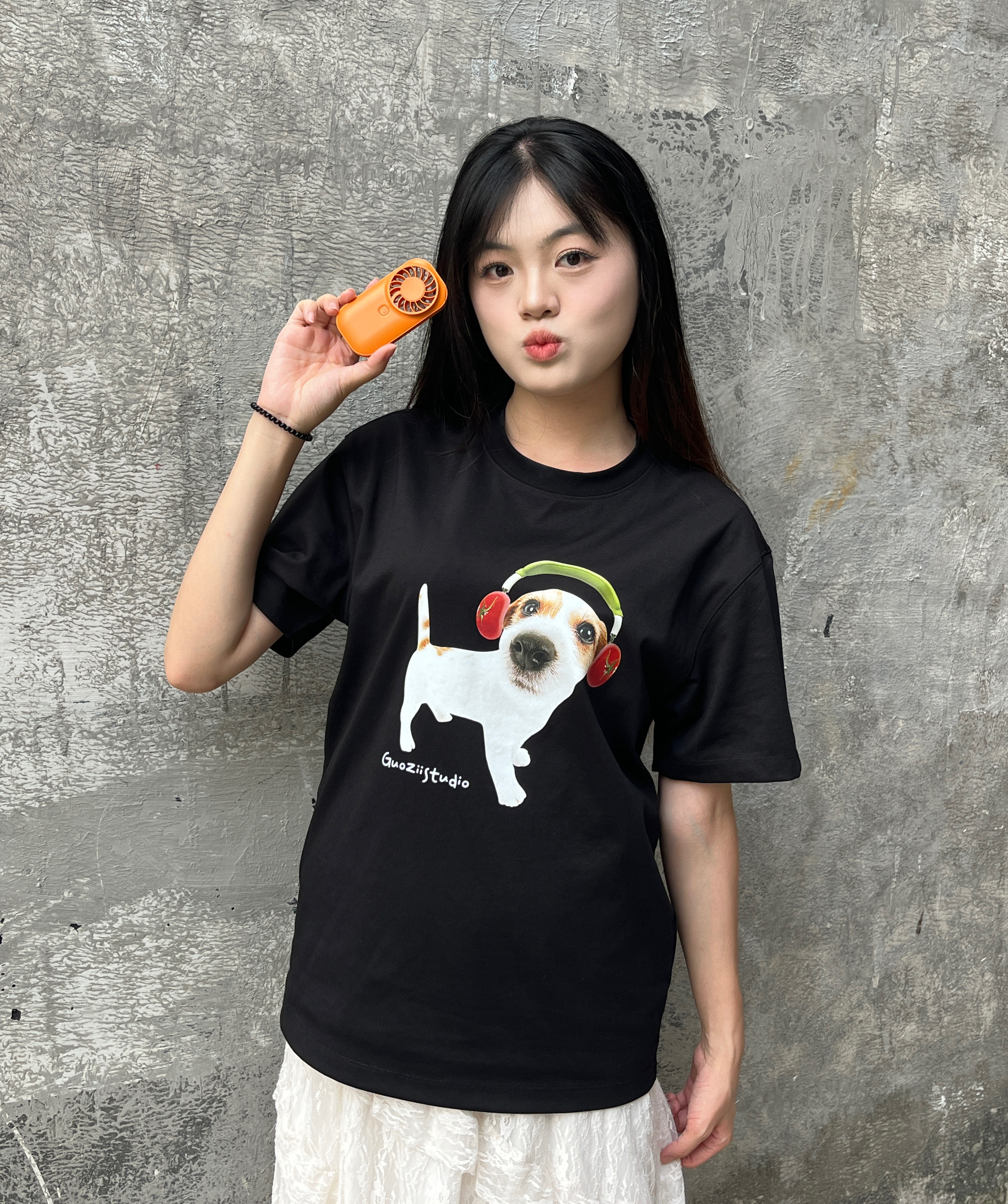 卡莱澳【比手机还薄】手持小风扇 高速超薄迷你口袋小风扇卡片款 随身usb可充小电扇 G109 橙色 实拍图