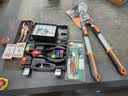 山河工品铝合金窗户锁扣塑钢门窗防盗月牙锁通用儿童推拉门锁安全锁卡扣锁 白色万向【孔距55+短钩】4个装 实拍图