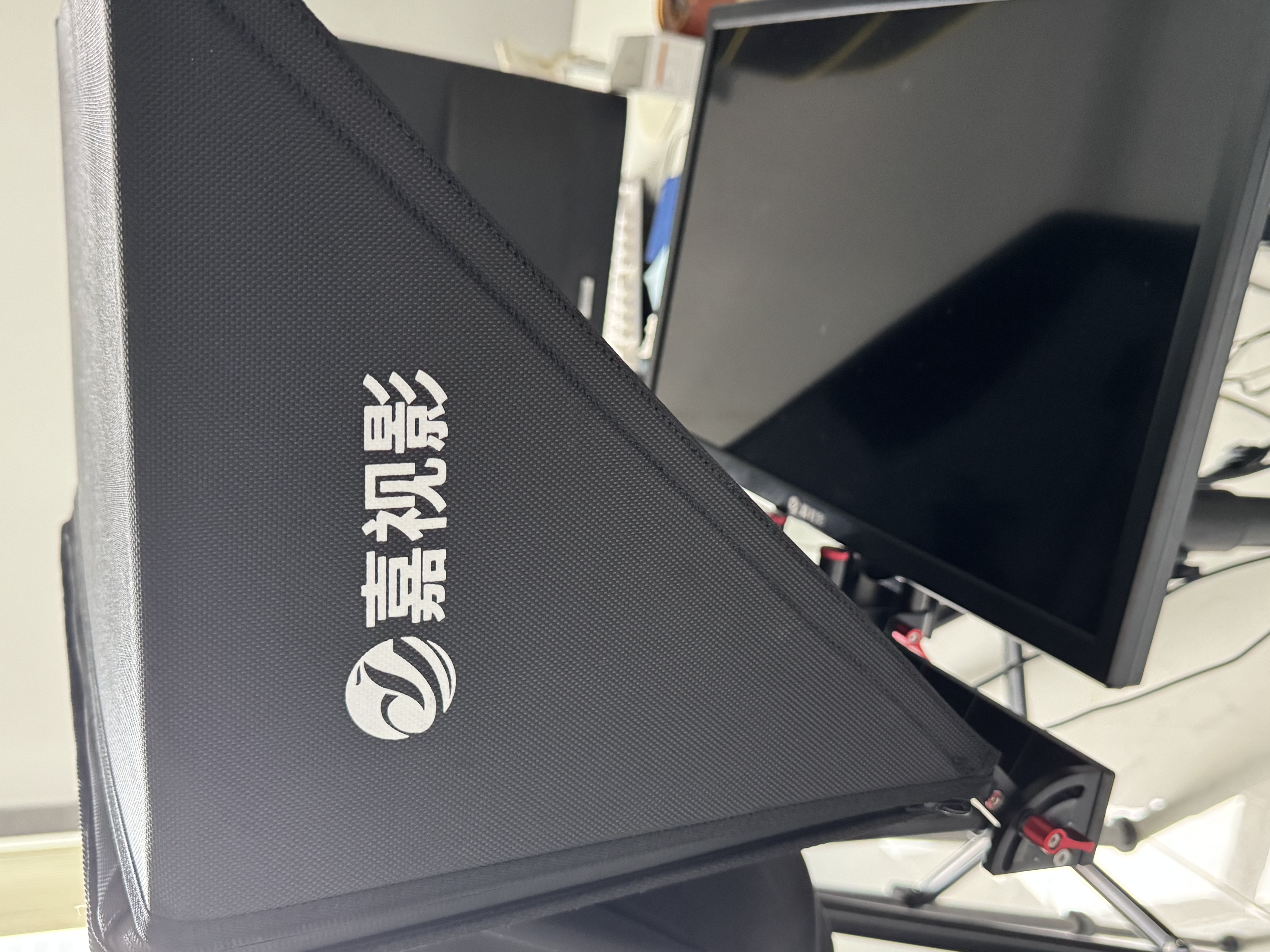 嘉视影 js20plus提词器大屏幕智能AI语音跟读拍视频专用相机手机演播室直播提示器演讲录课提字器题词器 20寸单屏提词器【航空箱+脚踏+AI】 晒单实拍图