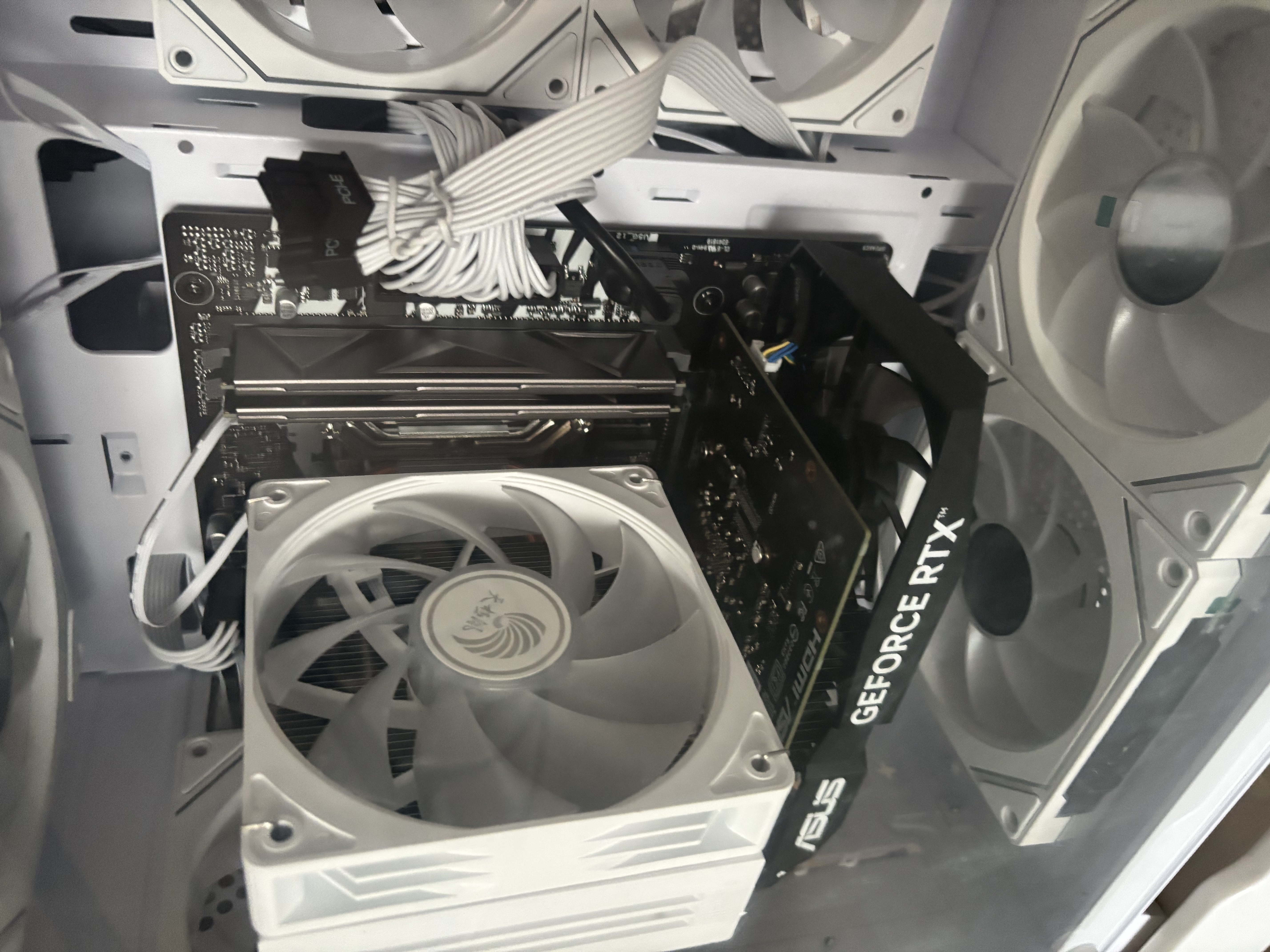 华硕全家桶RTX 5060 Ti/5060主机14600KF组装电脑主机迷你电竞游戏265KF全套台式机DIY整机白色海景房 13400TEF+华硕RTX 3050 福利版 实拍图