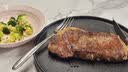 1号会员店（One's Member） 澳洲安格斯M3西冷牛排谷饲 原切牛排烧烤 生鲜牛肉 280g 实拍图