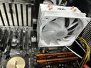 AOCT4GW/93白色 CPU风冷散热器（支持intel9-13代/4热管/12CM风扇炫彩灯效/液压静音/附带硅脂） 实拍图