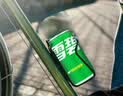 可口可乐（Coca-Cola）芬达 Fanta Mini 橙味汽水 迷你摩登罐 碳酸饮料 200ml*24 整箱装 实拍图