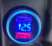 纽曼（Newmine）车载充电器点烟器一拖二双USB金属车充电压显示检测快充SX001-008 实拍图