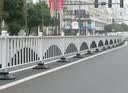 拉瑞斯市政锌钢护栏城市道路护栏公路中央防撞隔离栏人车分流交通栏杆 白色 实拍图