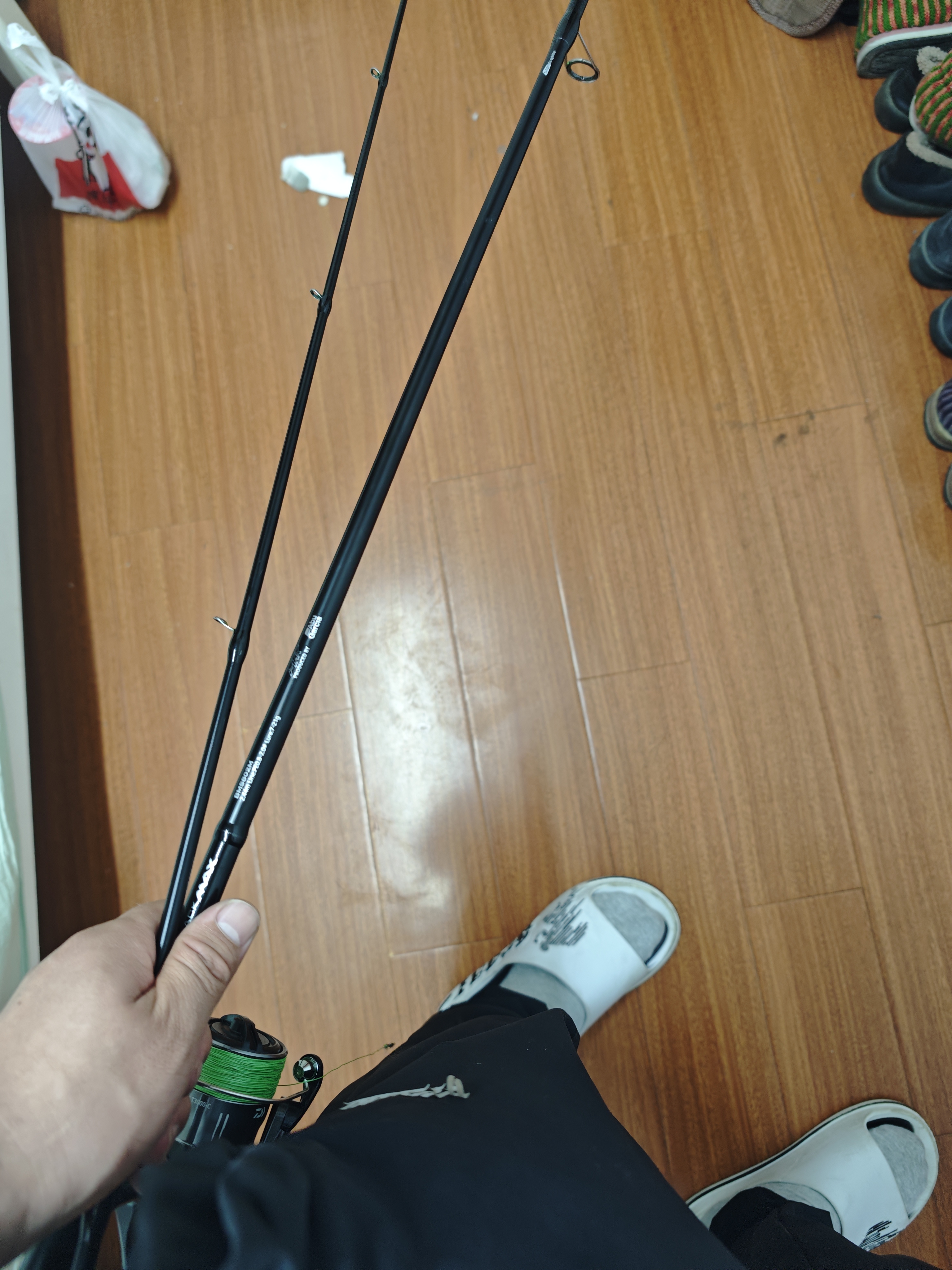 ABU GARCIA阿布BMAX3路亚竿单杆远投翘嘴竿碳素路亚雷强竿打黑微物马口竿 2.44米 直柄M调单竿 实拍图