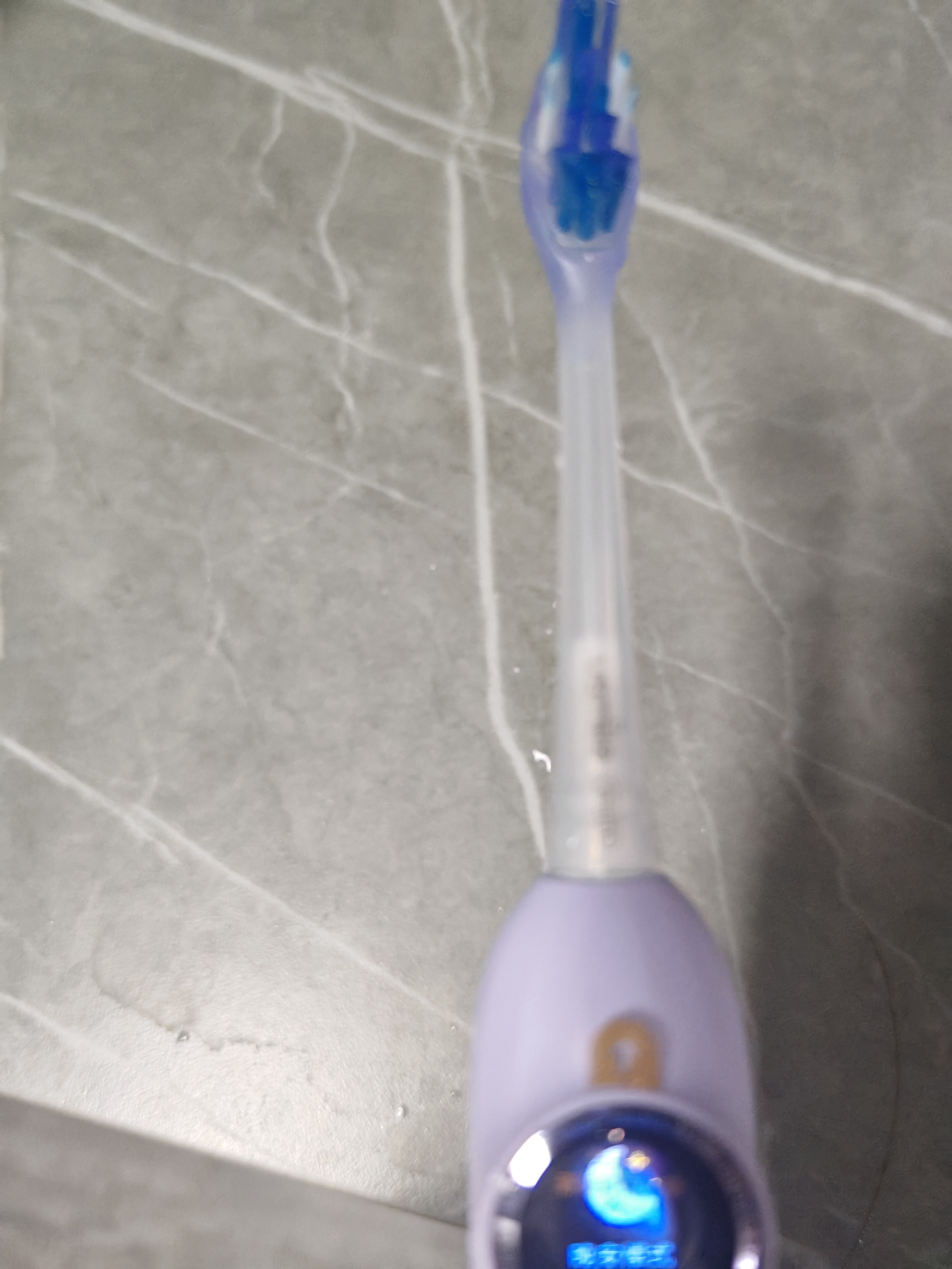 usmile笑容加电动牙刷Y30 智能AI算法语音骨传导大摆幅缓震 送男女朋友父母生日礼物 父亲节礼物 【囤货装共6刷头】云暮紫 实拍图
