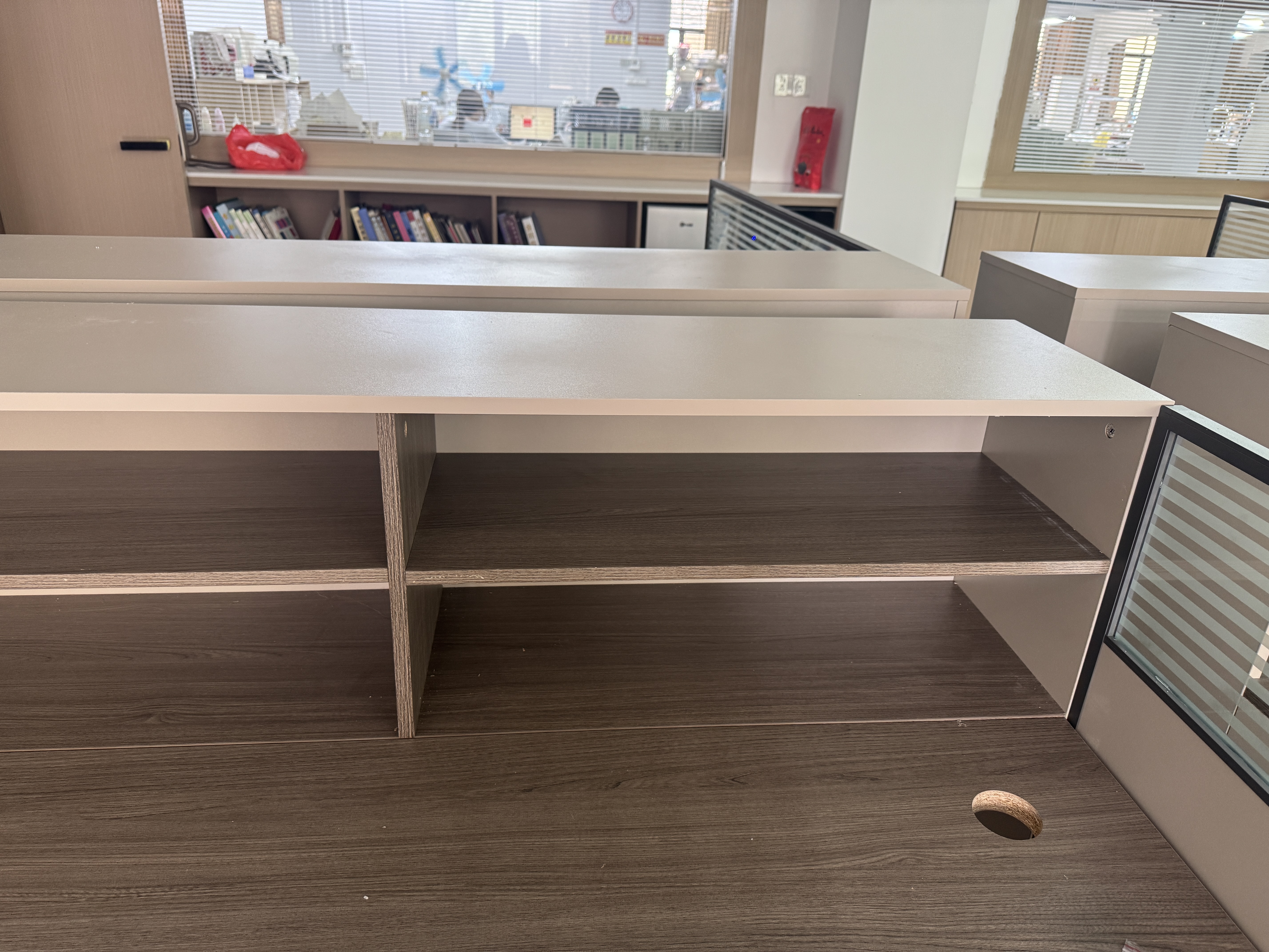 安美诚家具（ANMEICHENG FURNITURE）员工桌职员办公桌椅组合卡座办公室财务桌 干型四人位不含椅 实拍图