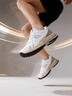 NEW BALANCE NB574官方休闲鞋男鞋女鞋夏季休闲复古舒适透气百搭轻便运动鞋 灰色 ML574LGI 40 (脚长25cm建议拍大半码) 实拍图
