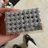 双鹿 5号碳性电池60粒装  适用于儿童玩具/遥控器/鼠标/话筒/闹钟/血压仪等 R6/AA电池 60粒装 实拍图