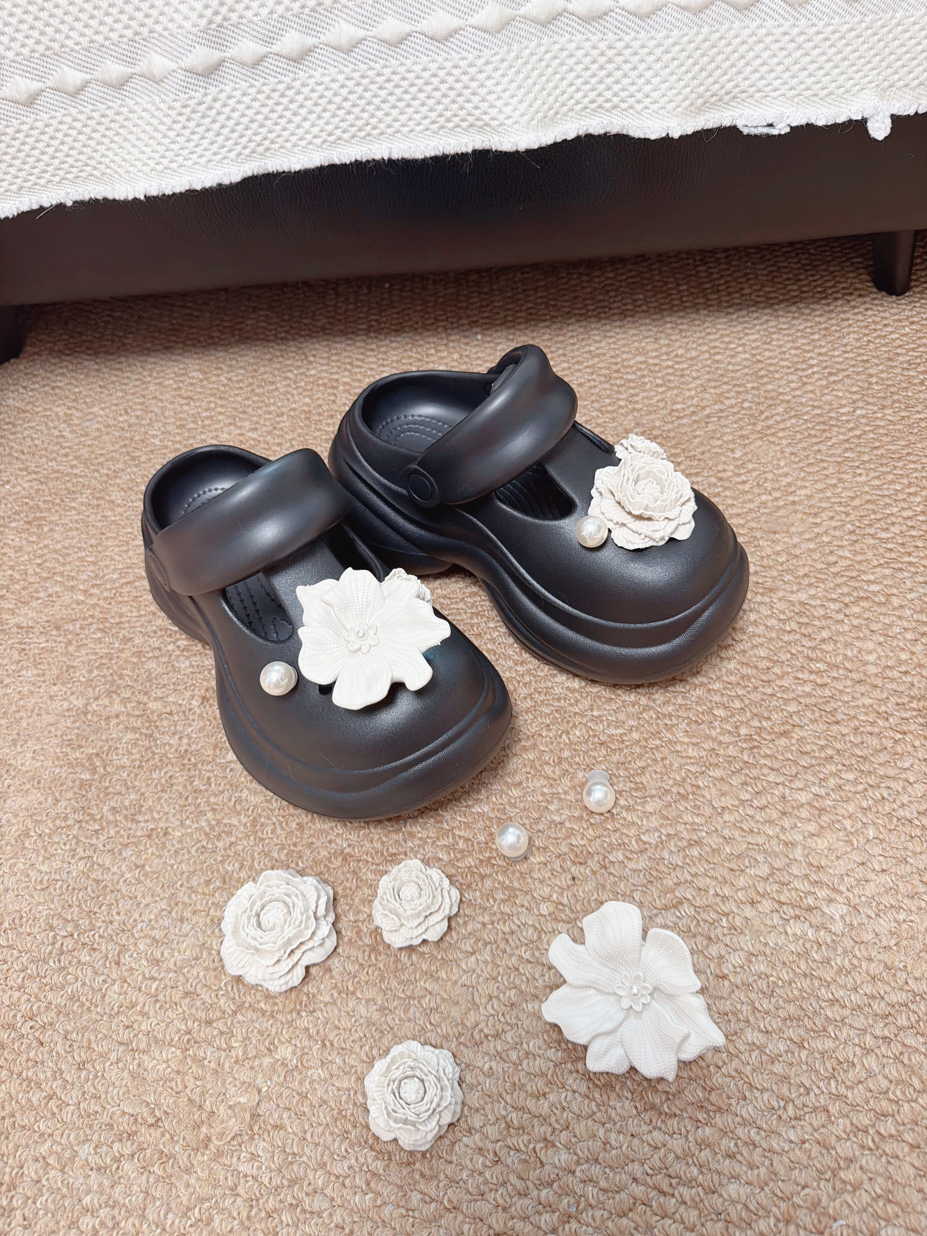 范爷家杜鹃花洞洞鞋配饰12颗装适配CROCS可拆卸鞋花珍珠鞋扣轻奢DIY装饰 实拍图