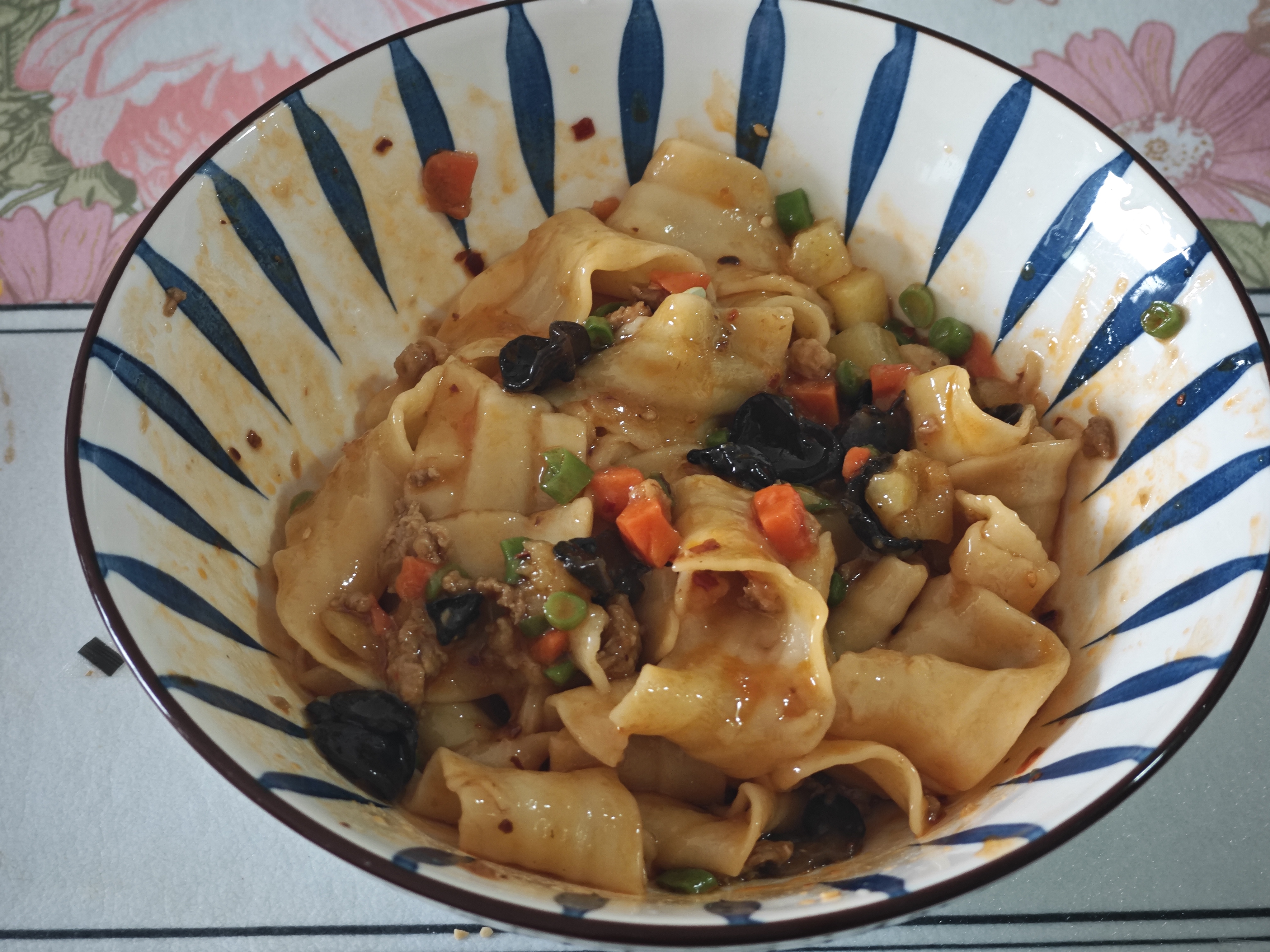 七鲜私厨陕西油泼辣子biangbiang面 2袋装（裤带面） 实拍图