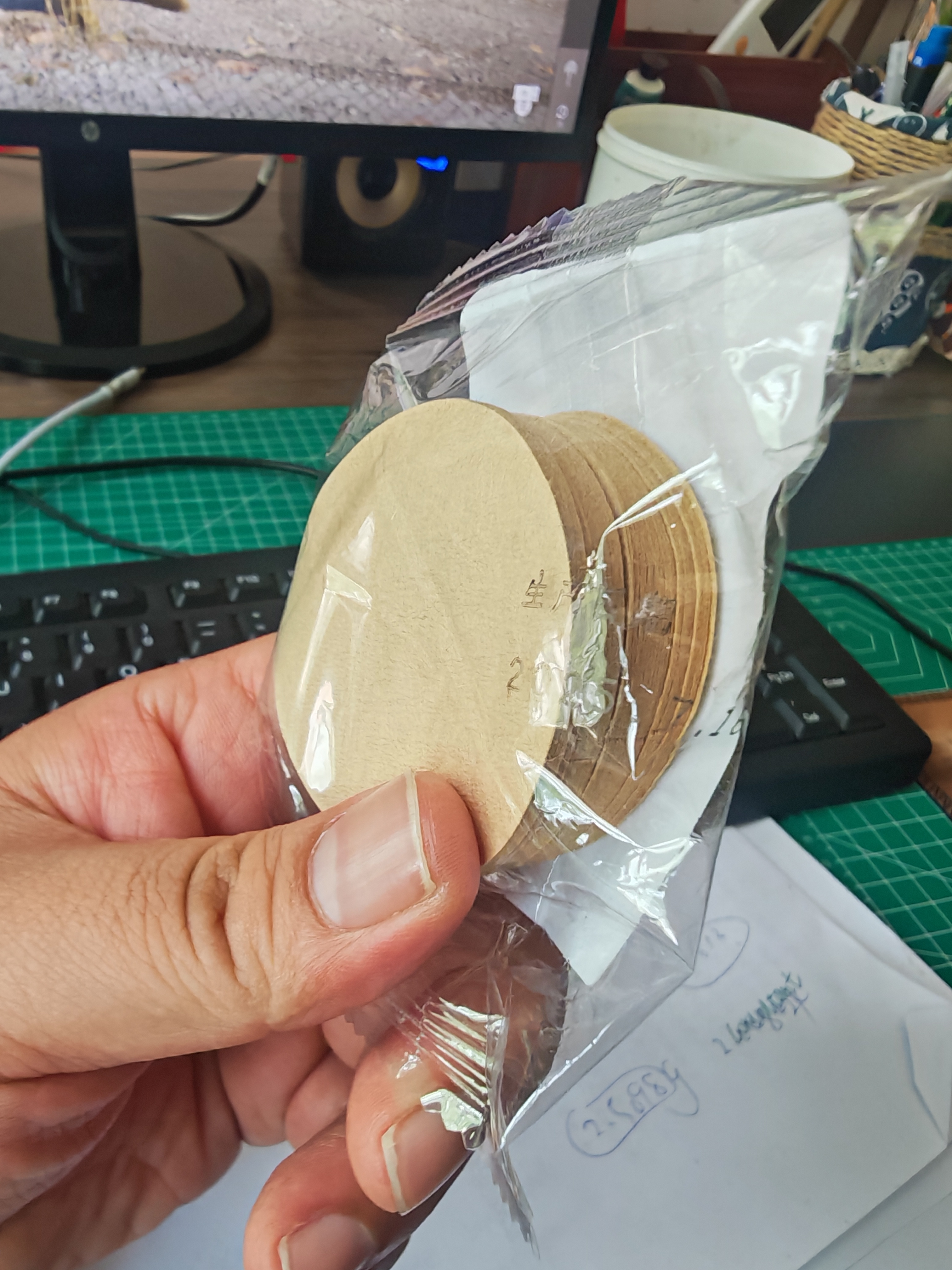 原木咖啡滤纸圆形粉碗意式咖啡机法压壶摩卡壶冰滴壶轻薄过滤萃取 51mm圆形咖啡滤纸【100支装】 实拍图