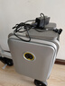 爱尔威（Airwheel）电动行李箱可骑行智能拉杆箱可坐可代步20英寸登机箱 青春版—银 实拍图