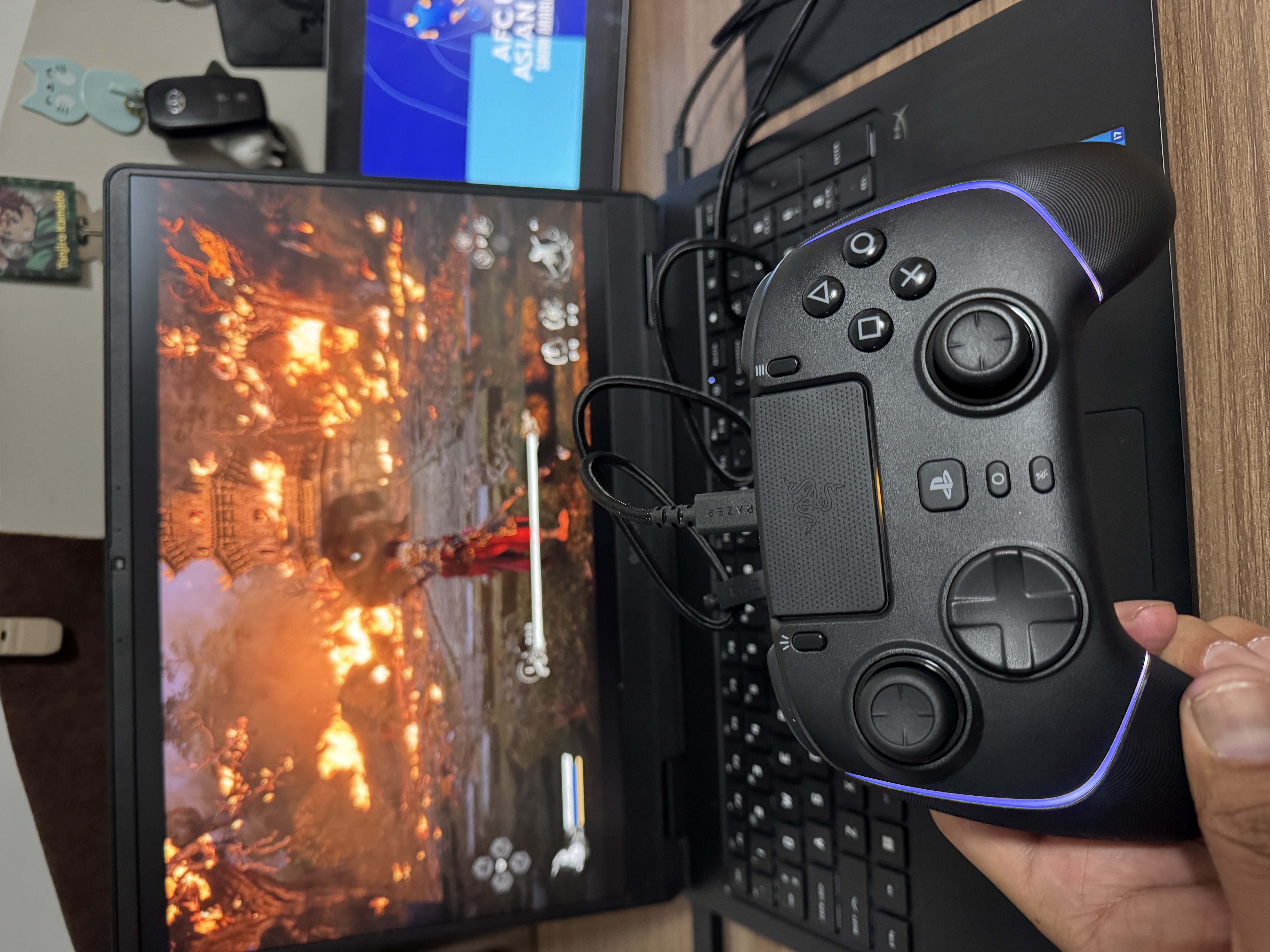 雷蛇（Razer）幻影战狼V2专业版游戏手柄 RGB无线连接带多功能按键 PS5/PC通用 游戏电玩 DW12C 黑 实拍图