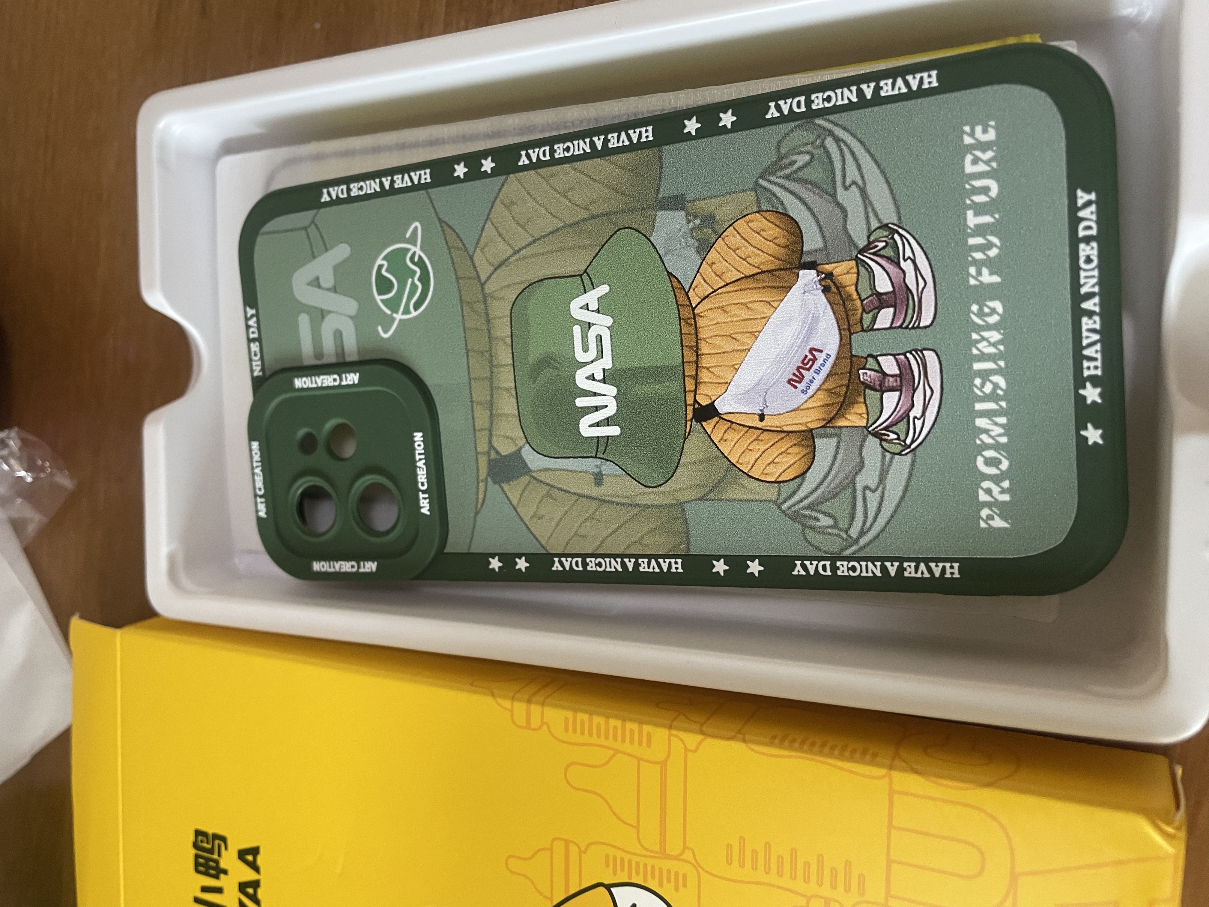 奶小鸭 适用苹果12手机壳 iphone12保护套镜头全包硅胶防摔超薄创意卡通简约网红软壳男女款 苍岭绿 实拍图