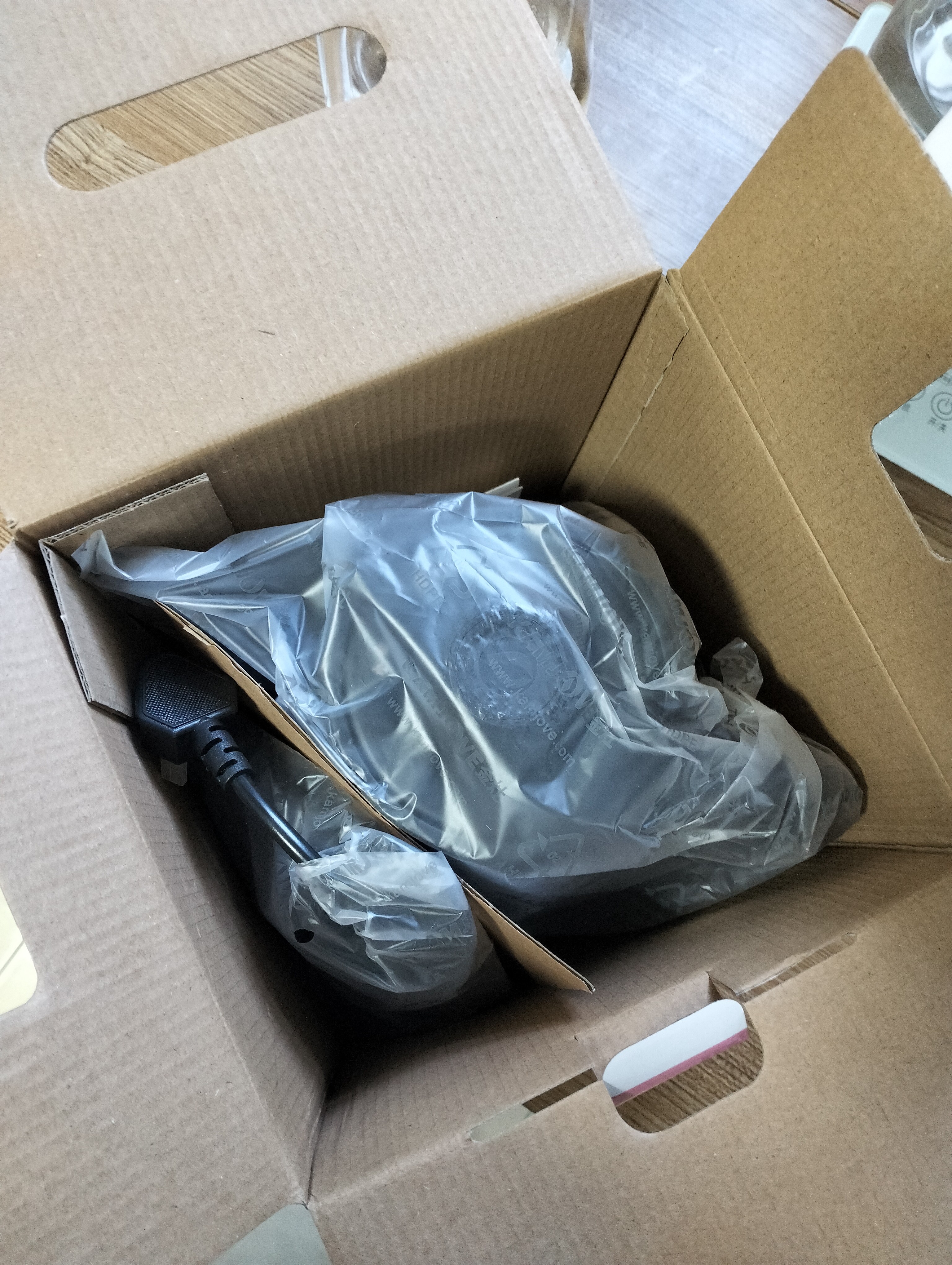 金灶（KAMJOVE）电热水壶茶台烧水壶304不锈钢全钢壶体 拉弧式茶艺壶嘴自动断电热水壶 电茶炉T-94 1.5L 曜黑色 实拍图