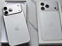 Apple/苹果【点击“立即领取”享补贴】iPhone 17 Pro Max 256GB 银色 移动联通电信5G 双卡双待手机 实拍图
