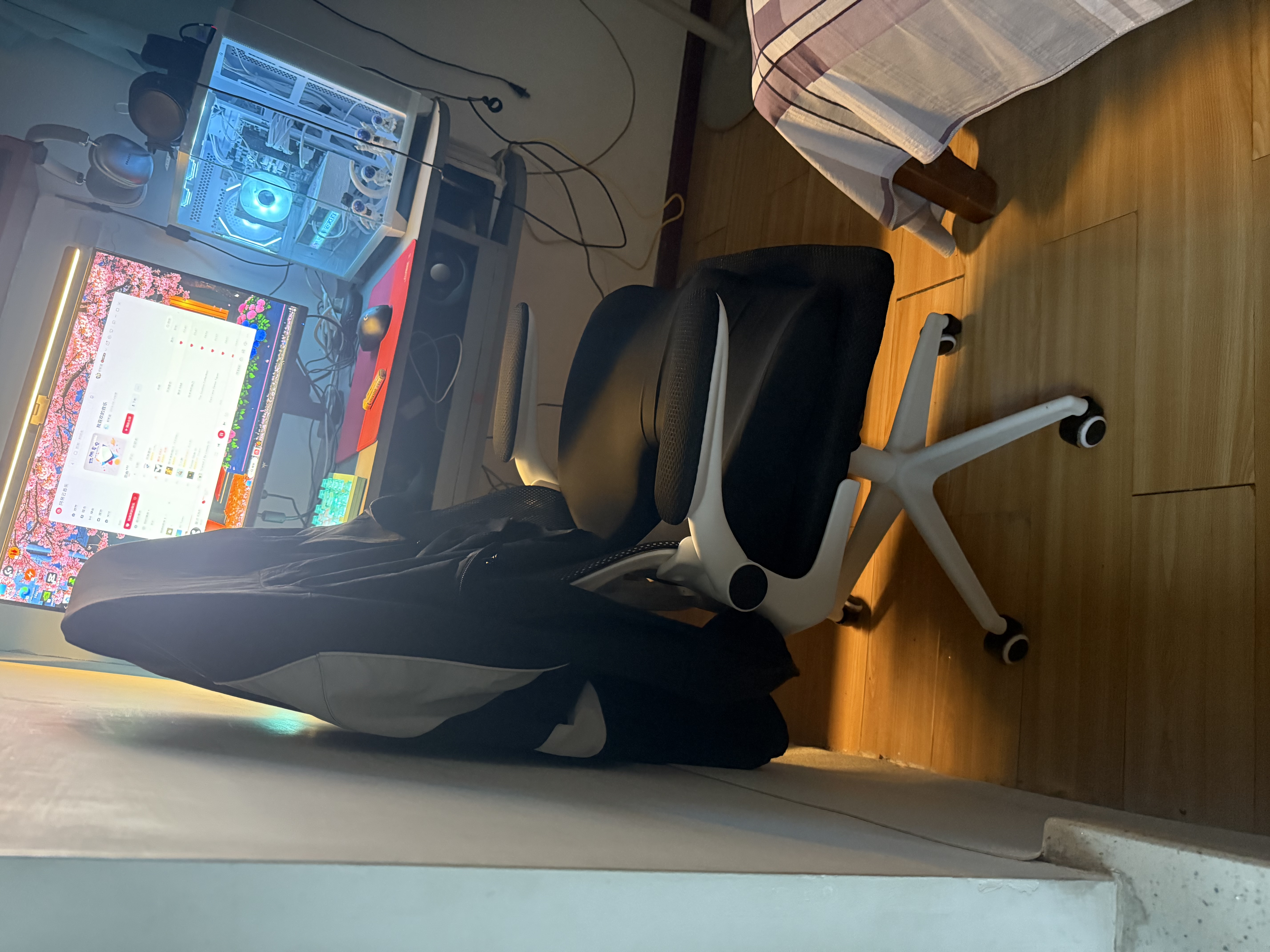 星奇堡电脑椅家用学习升降椅子书桌椅办公人体工学电竞椅写字舒适久坐 升降【海绵款】白框黑网+头枕 实拍图