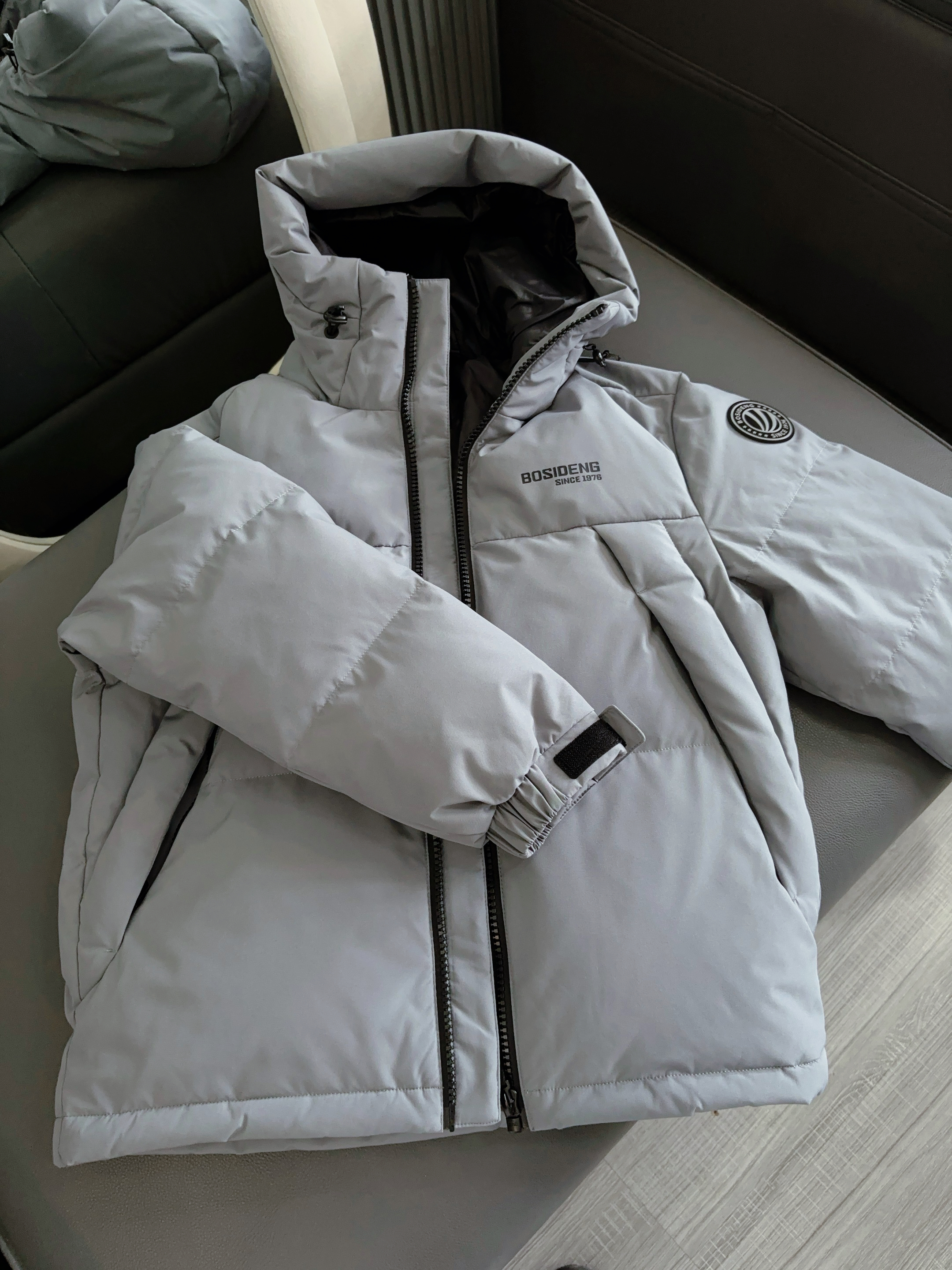 波司登服饰五折男女同款运动短款连帽百搭加厚年轻时尚外套小码推荐 实拍图
