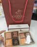 歌帝梵（Godiva）黑巧牛奶经典巧克力礼盒装 36片185g 休闲零食  教师节礼物送老师 实拍图