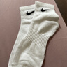 耐克（NIKE）男袜女袜 26新款训练透气短中长袜快干休闲跑步健身运动nike袜子 热推/简约经典白色/三双装/中袜 L/26-28厘米/42-46码 实拍图