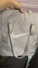 耐克NIKE女子运动单肩包 运动训练托特包 单肩包DR7217-009灰均码 实拍图