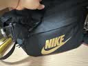 耐克（NIKE） 斜挎包男包女包 2026新款运动包户外旅行包时尚腰包黑色单肩包 011/金标/约52*12*21cm/晒图退5 MISC 实拍图