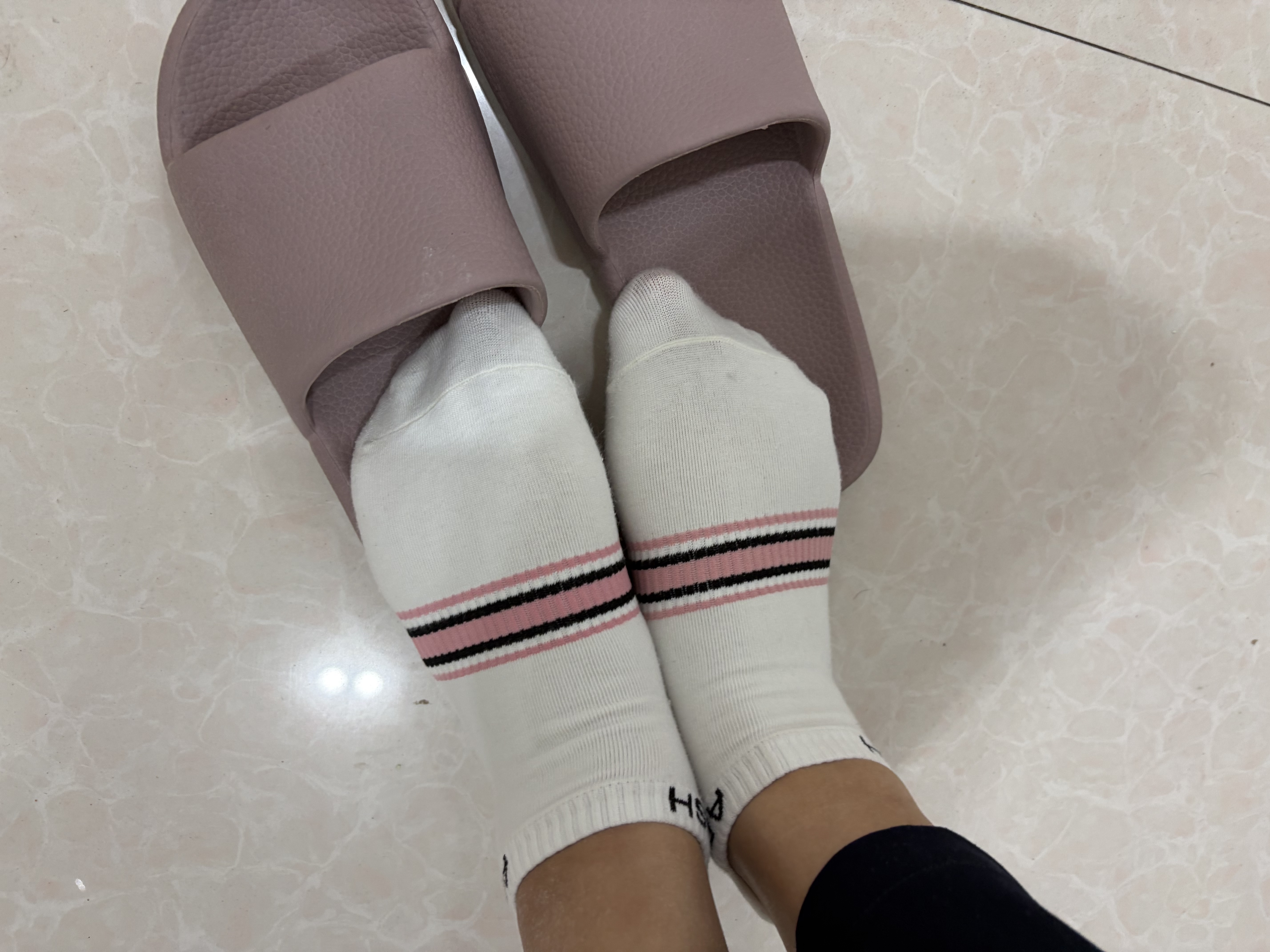 一只鱼袜子女7A级抗菌防臭中筒短袜秋冬季休闲运动棉袜 5双装 实拍图