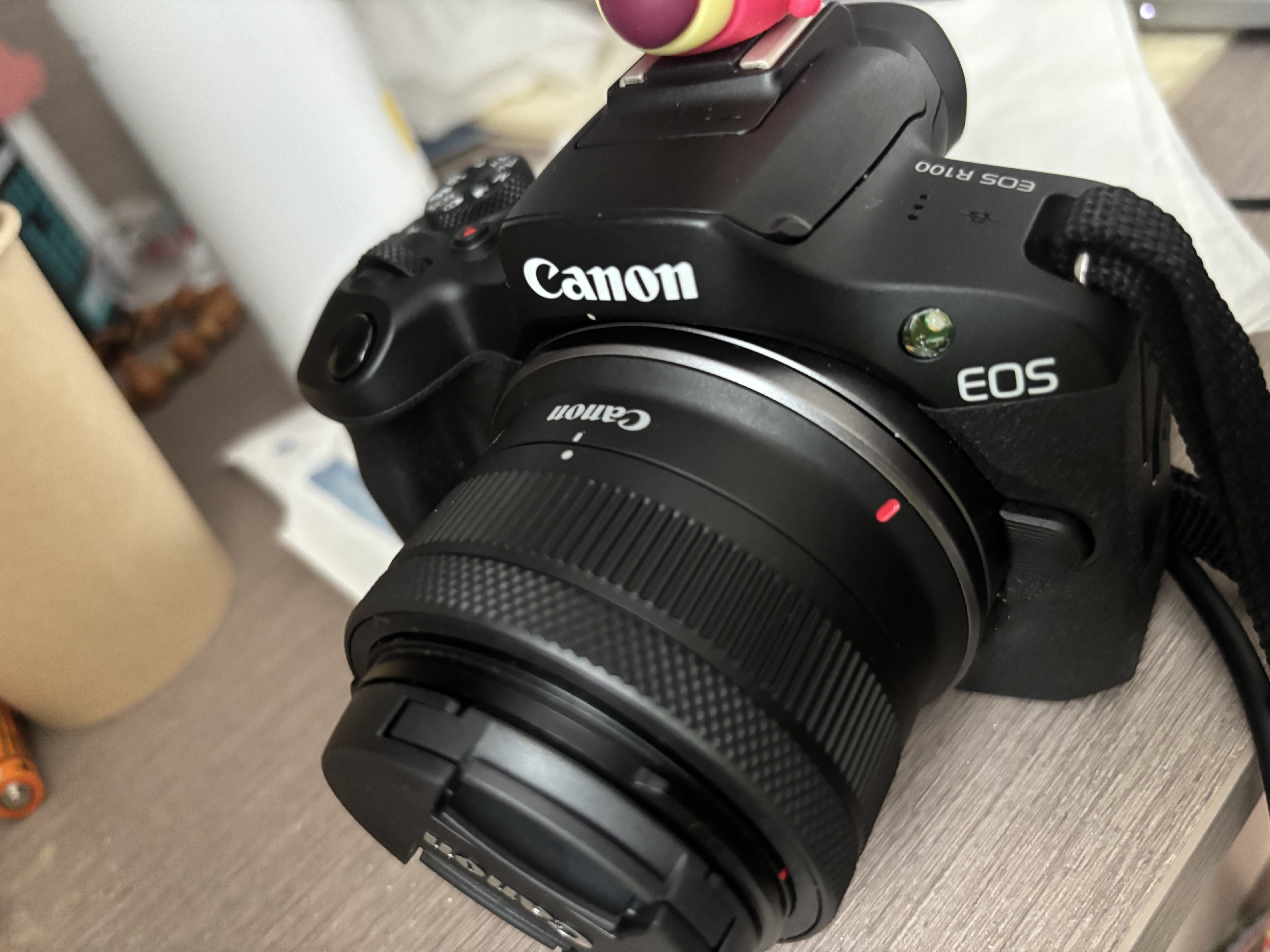 佳能（Canon）r100微单相机 4K数码高清旅游vlog视频 R100学生入门级微单 R100 18-45 STM套机【24期免息】 套餐一【含128G卡 摄影包 电池 vlog套装】 实拍图