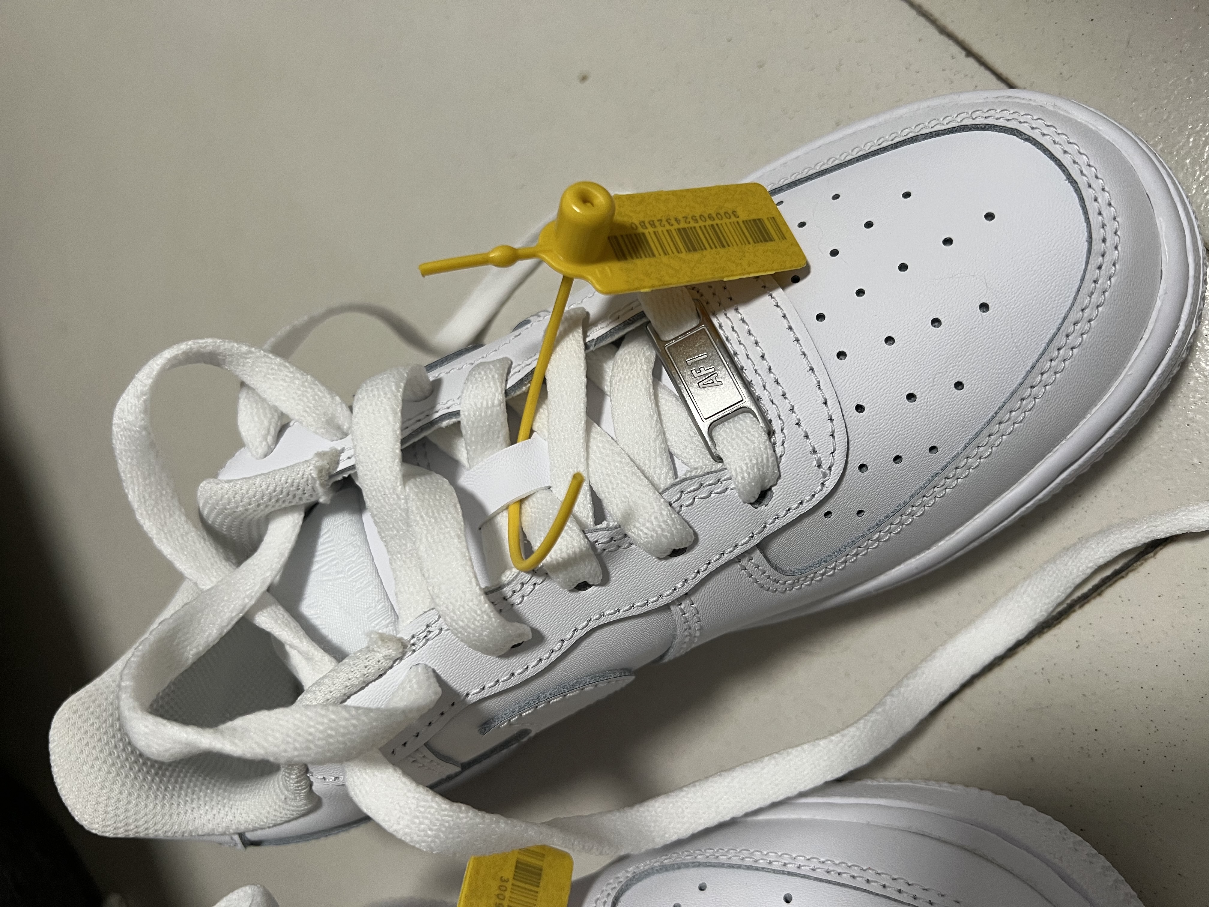 NIKE耐克女鞋AIR FORCE 1空军一号小白鞋青少年运动休闲鞋DH2920-111 实拍图