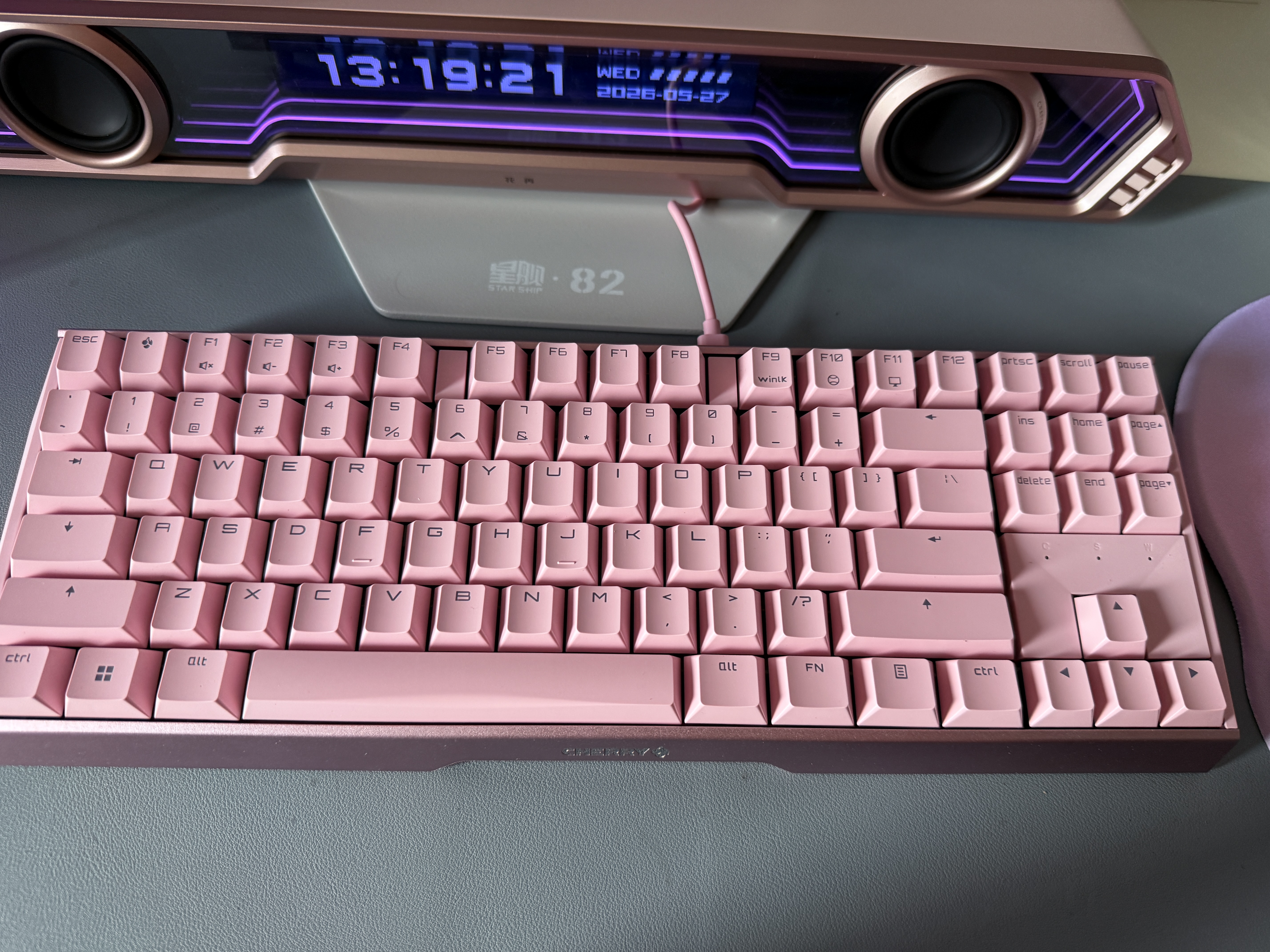 CHERRY 樱桃MX3.0S TKL机械键盘87键有线游戏电竞办公笔记本客制化键线分离键盘 梦幻粉 无光 红轴 实拍图