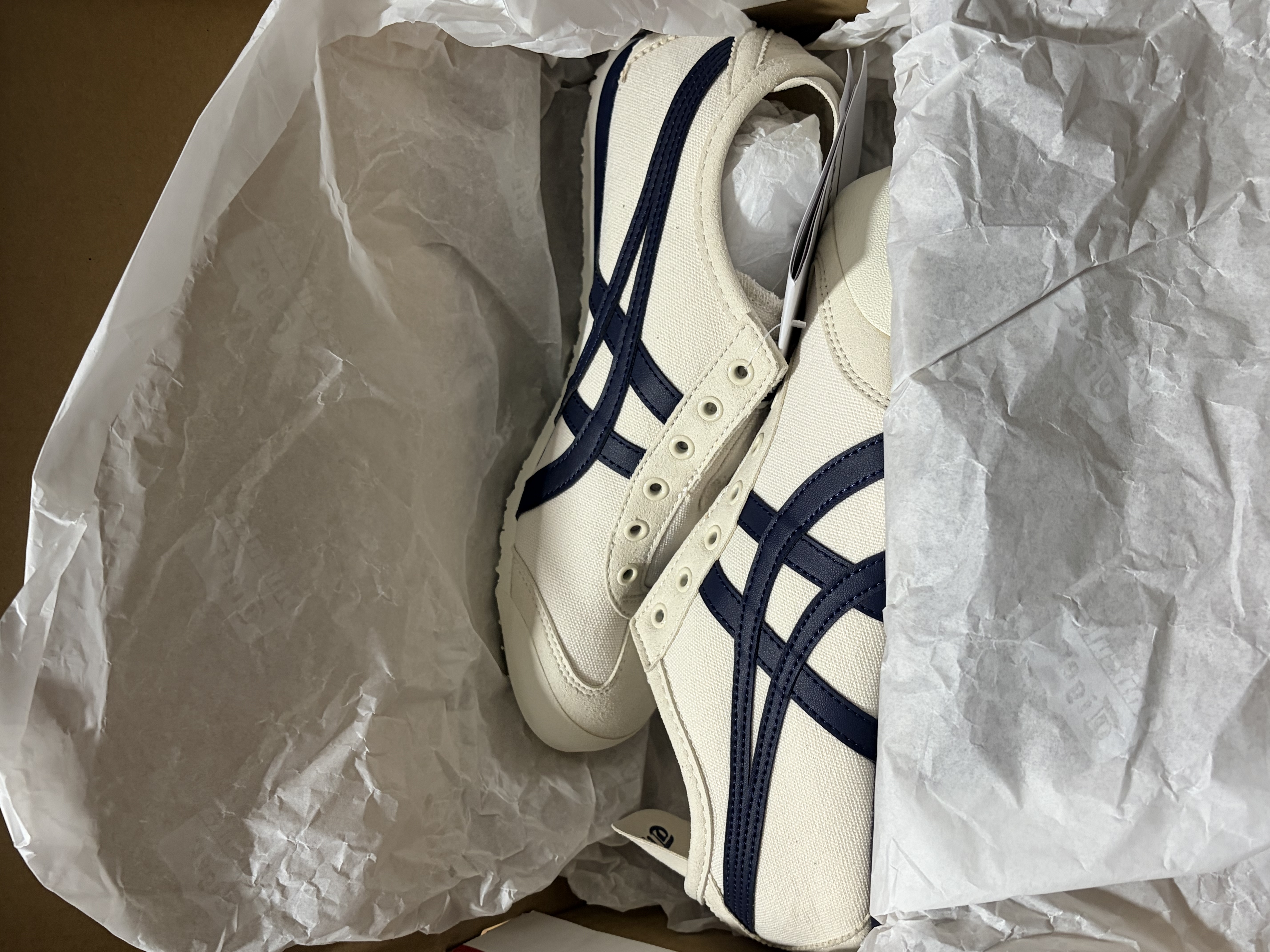 Onitsuka Tiger鬼塚虎男女帆布一脚蹬懒人鞋MEXICO 66™ SLIP-ON 1183A360 米黄色 39.5 实拍图