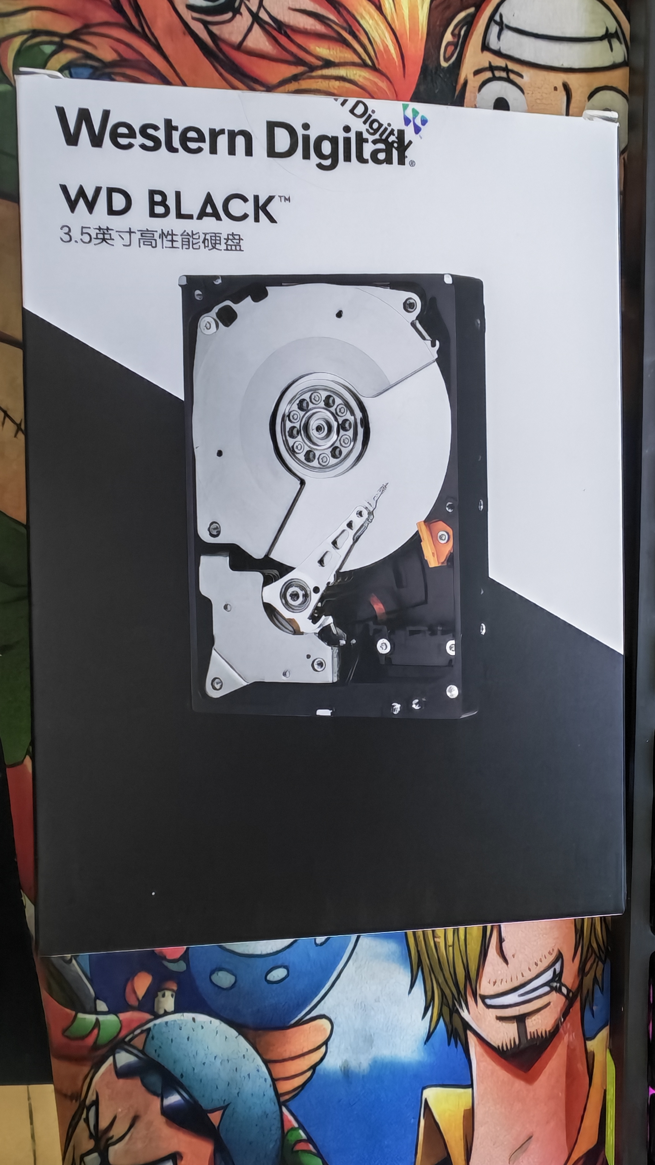 西部数据（WD）10TB 台式游戏机械硬盘 WD_BLACK 西数黑盘 SATA 7200转512MB CMR垂直 3.5英寸WD102FZBX 实拍图
