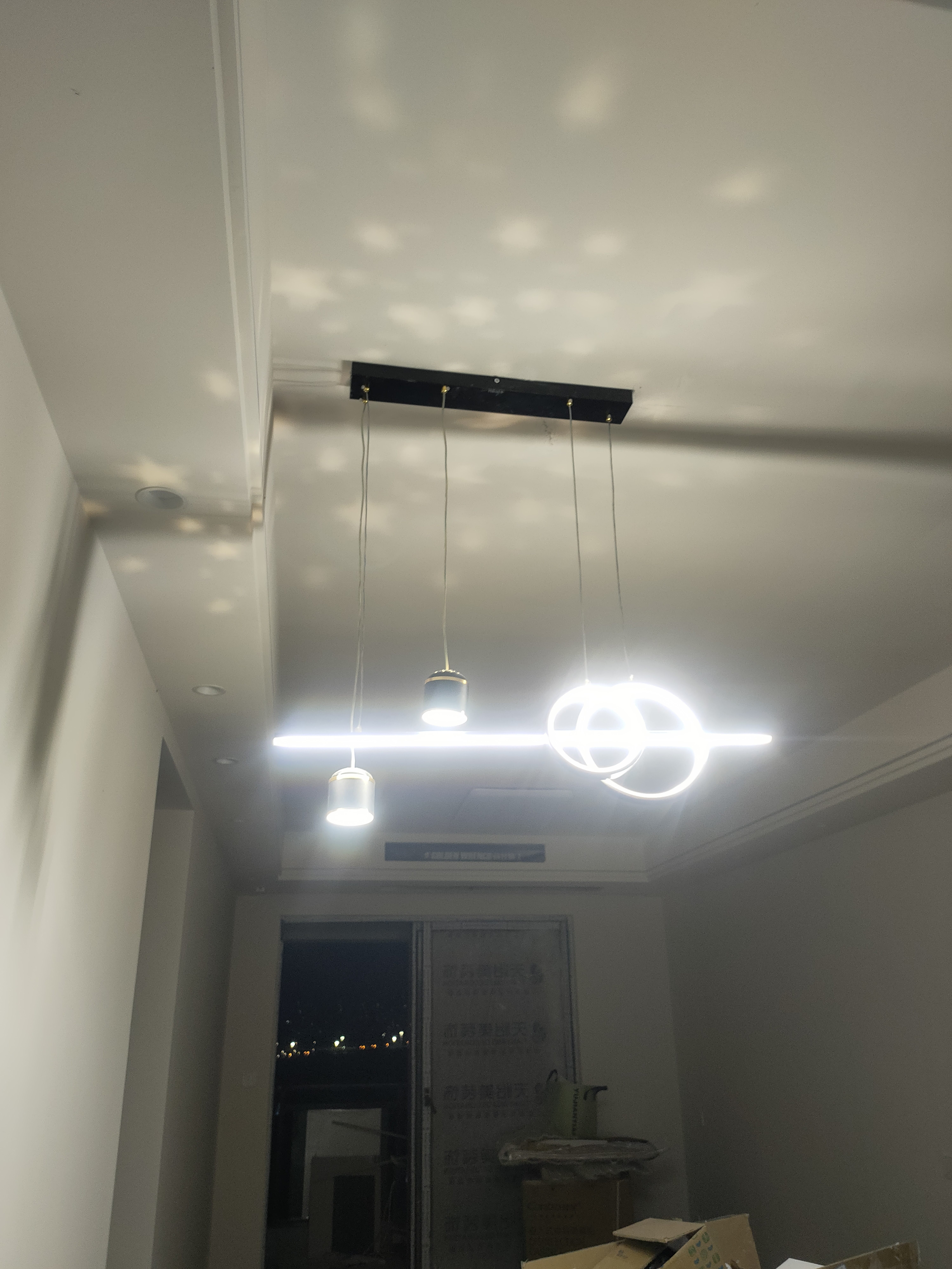 四季沐歌（MICOE）全光谱餐厅吊灯LED月球创意简约北欧奶油风中山灯具 实拍图