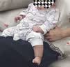 贝瑞加（Babyprints）婴儿连体衣2件装男女宝宝纯棉衣服柔软爬服家居内衣四季哈衣 紫66 实拍图
