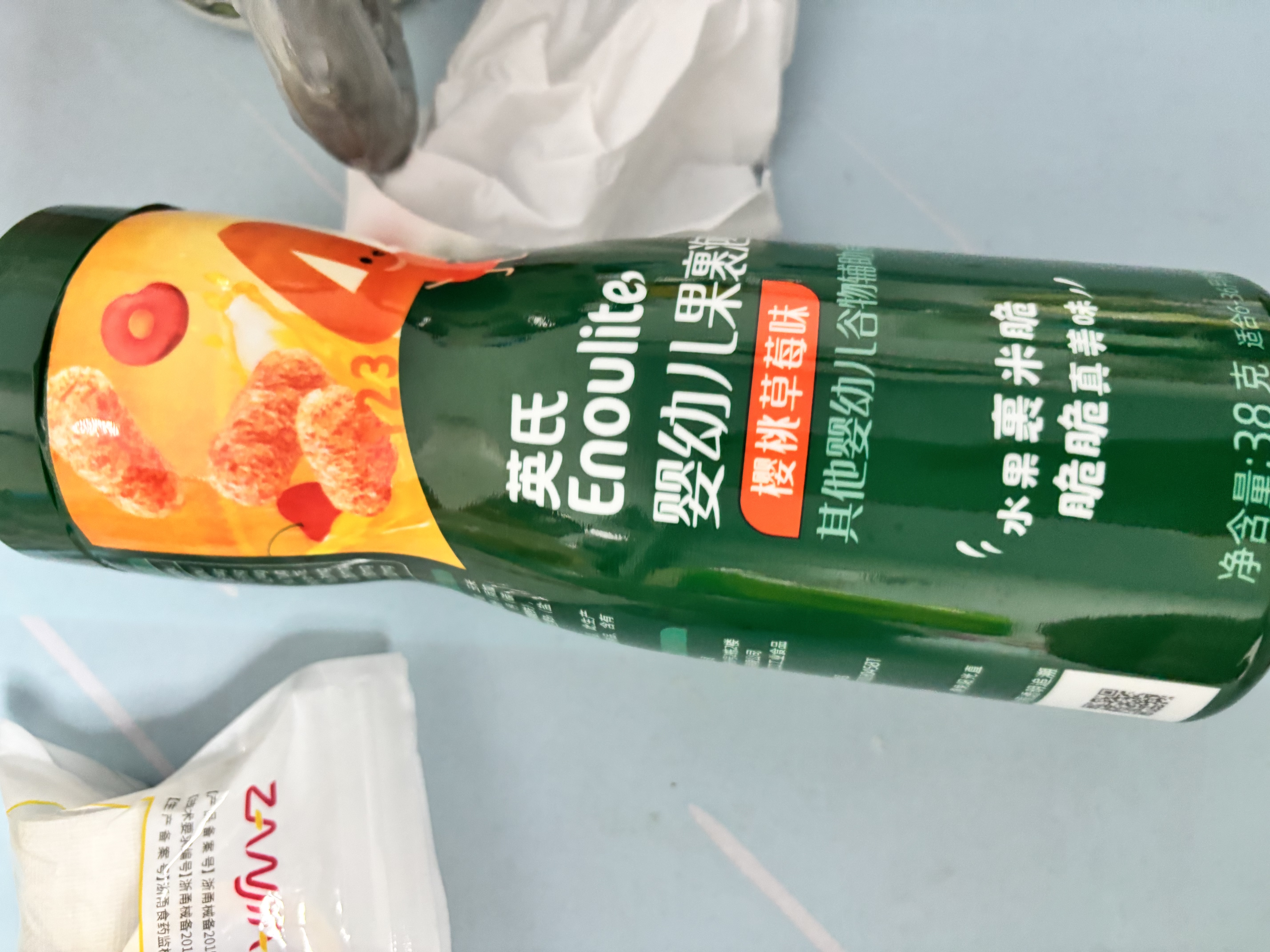 英氏泡芙6个月以上婴儿宝宝零食辅食爆米花1-3岁儿童零食 4阶果裹泡芙（白葡萄橙味 ）38g 实拍图