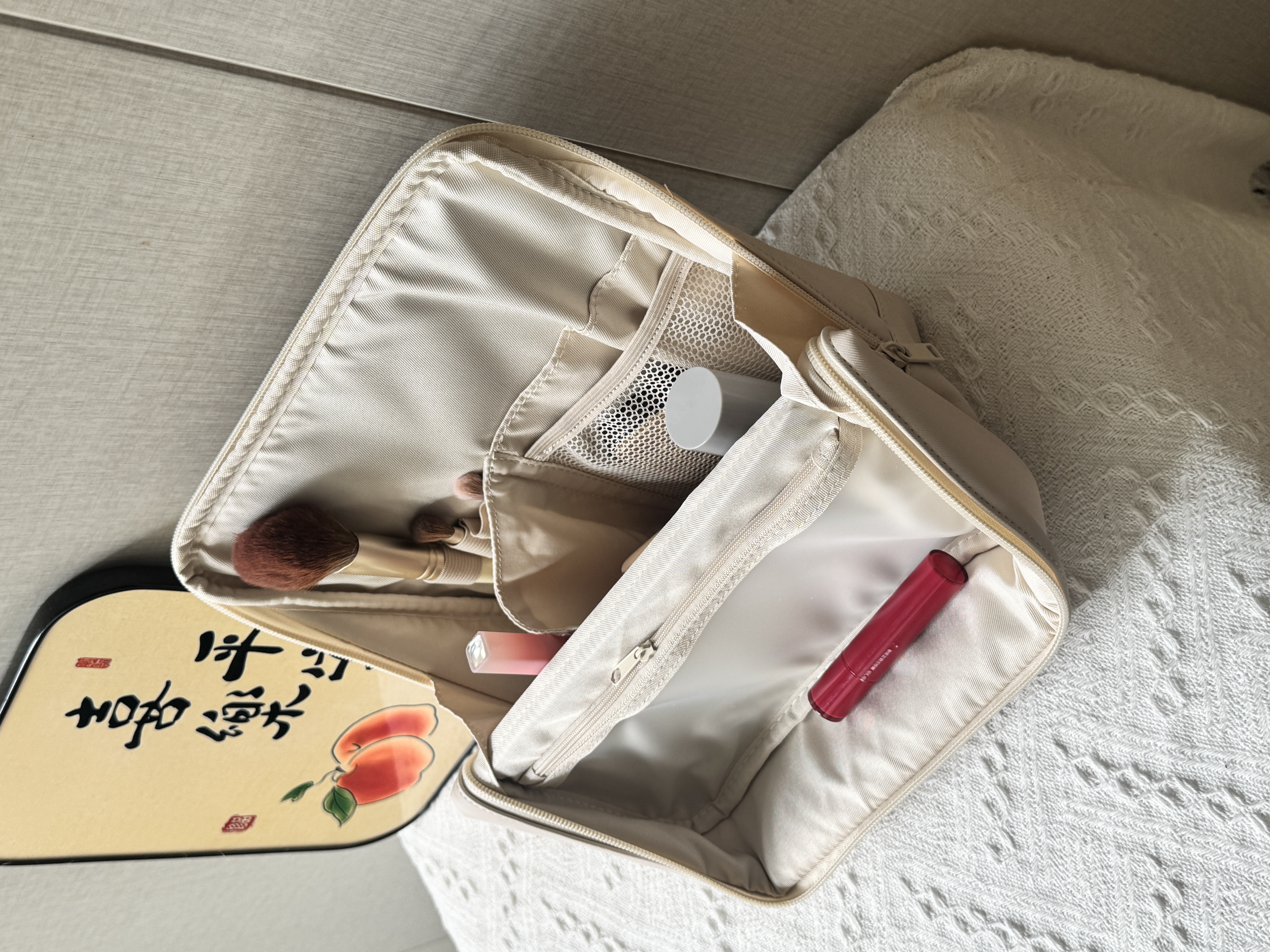 范爷家站立式化妆包分区便携大容量收纳包女化妆品化妆刷随身旅行洗漱包 实拍图